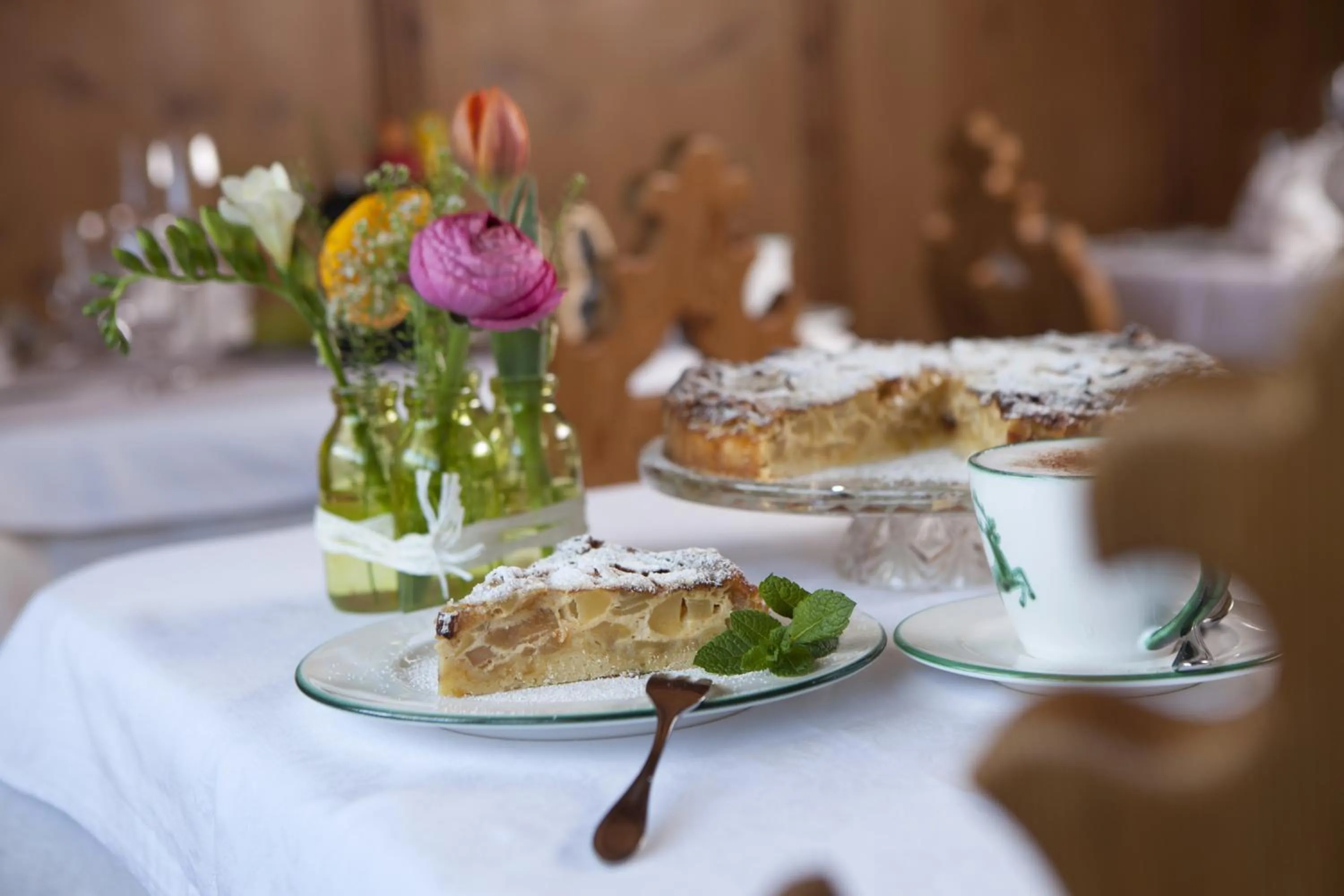 Food in Hotel Die Arlbergerin - Design & Tiroler Gemütlichkeit