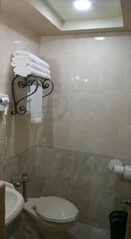Bathroom in Hotel Hacienda los Narcisos