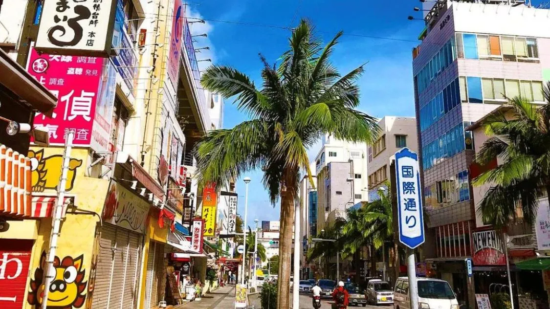 Neighbourhood in Best ever hotel