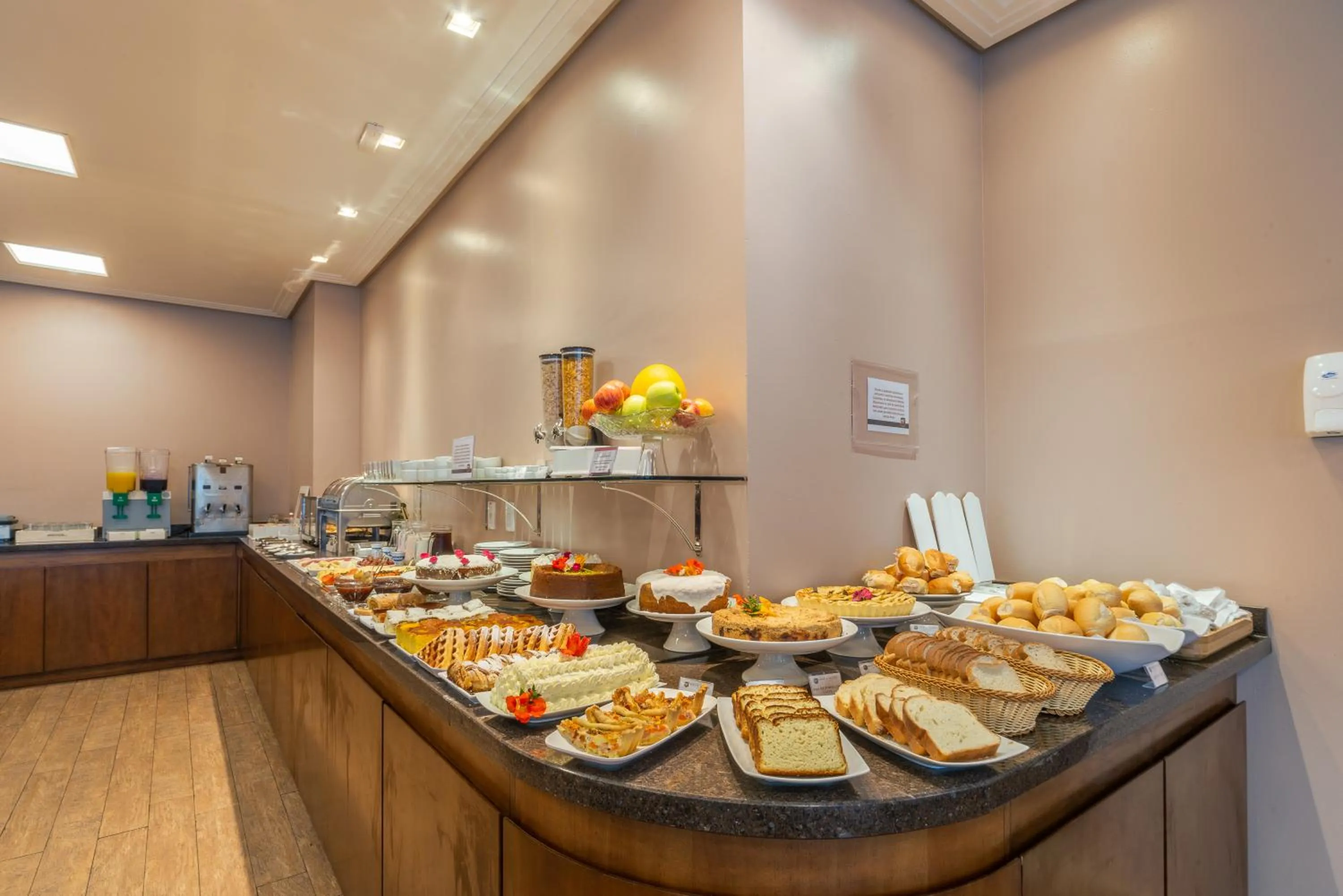 Breakfast in Hotel Monte Felice Centro