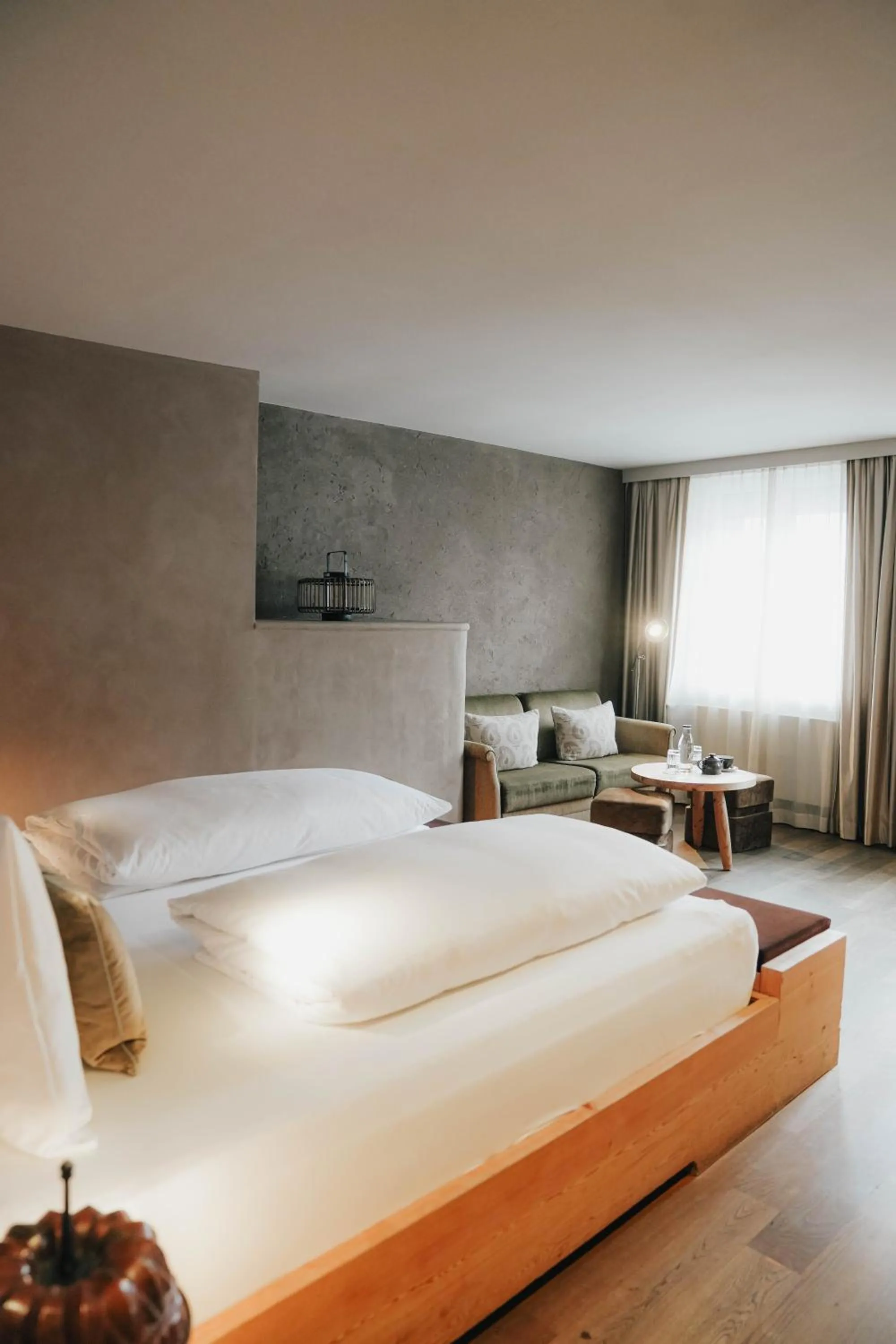 Bedroom, Bed in Boutiquehotel Weisses Rössl