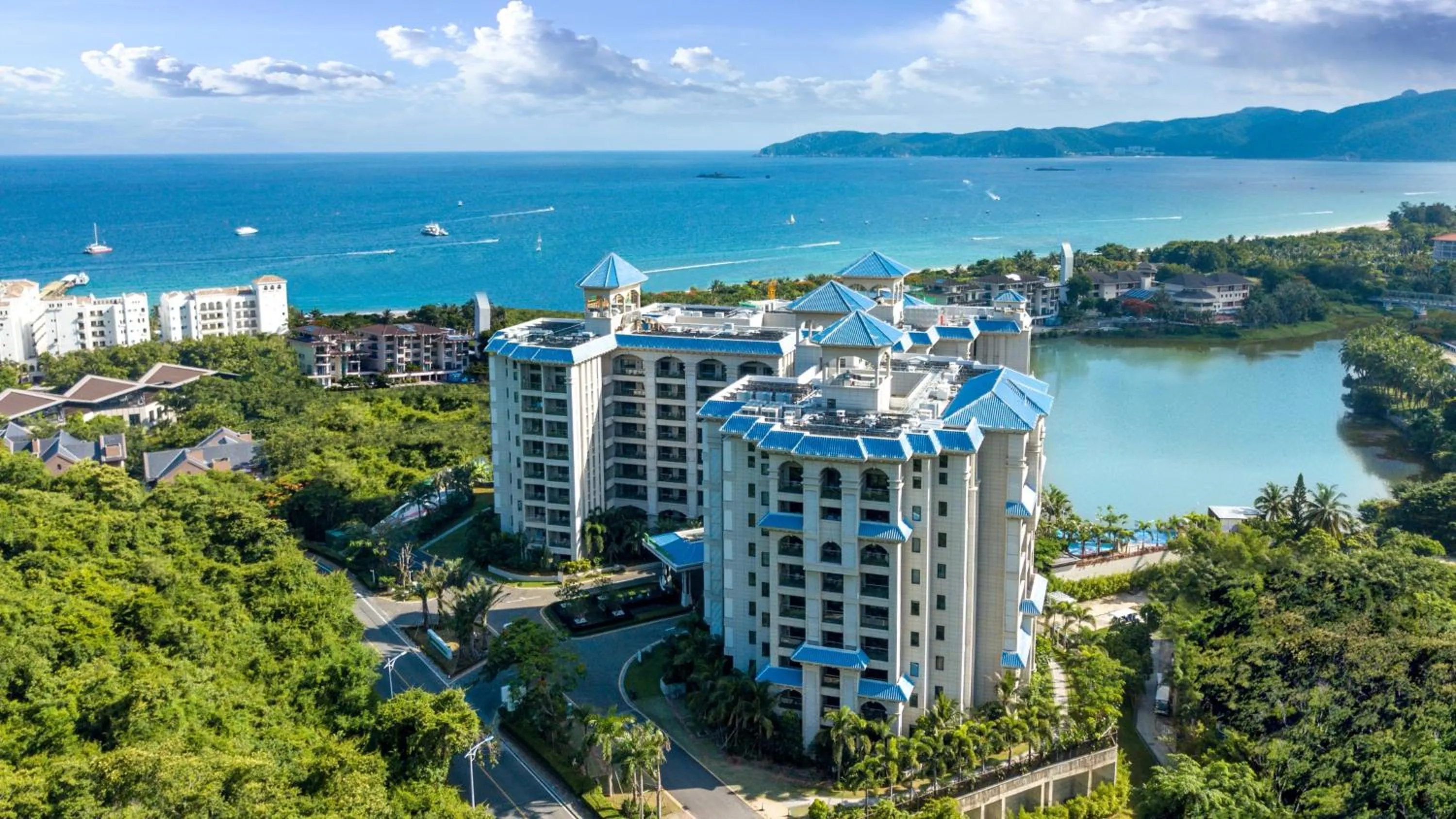 Property building in Holiday Inn & Suites Sanya Yalong Bay