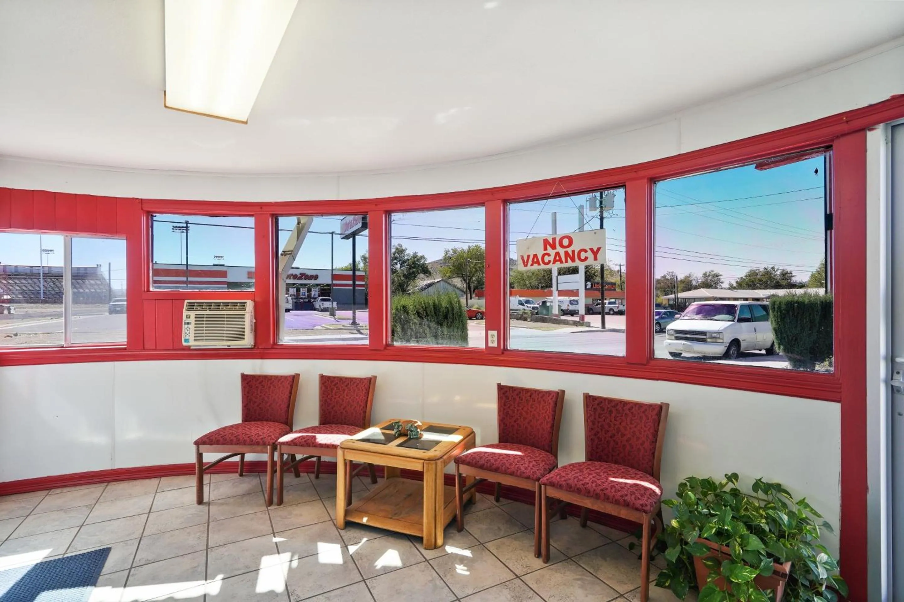 Lobby or reception in OYO Alpine TX near Big Bend National Park