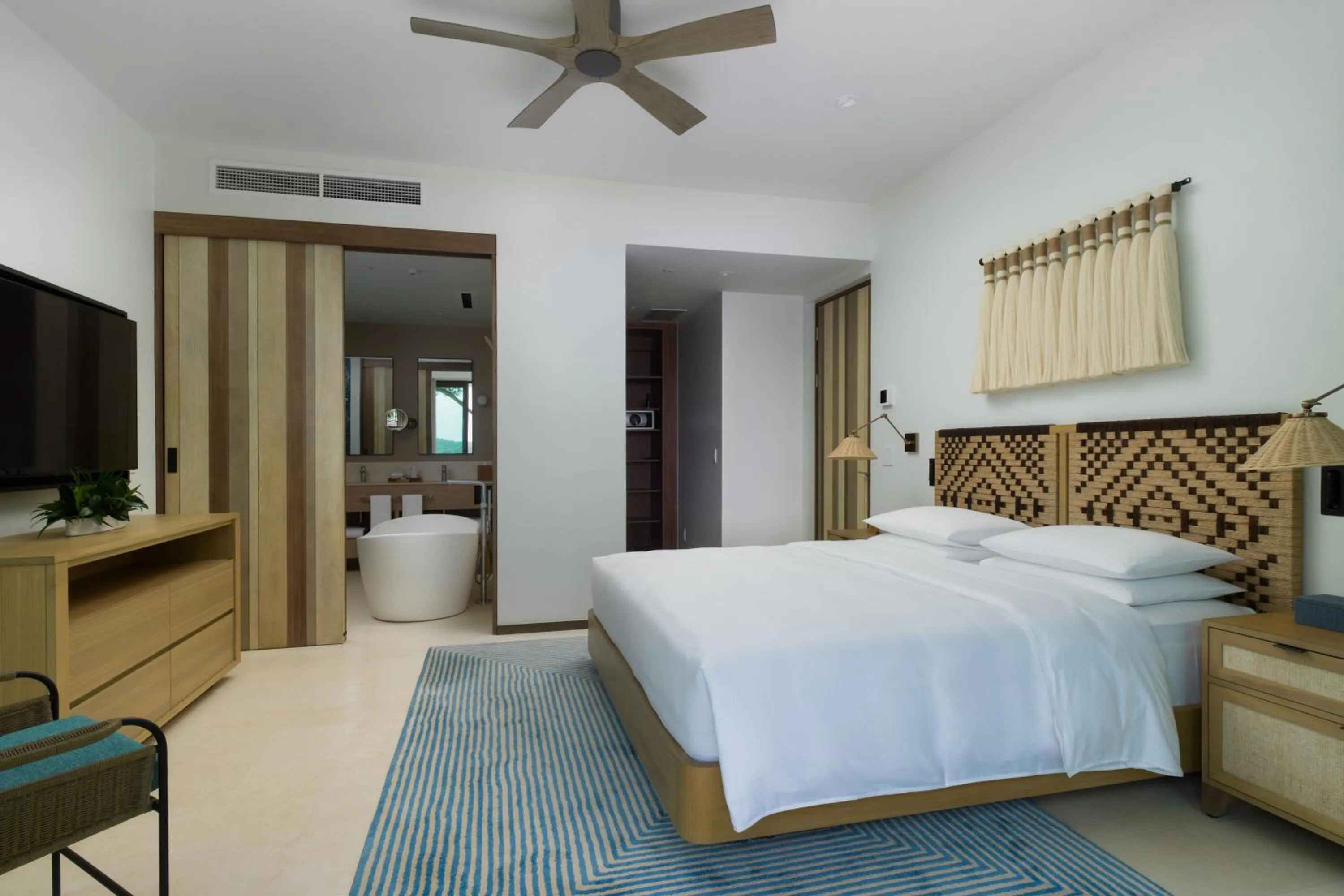 Bed in Andaz Peninsula Papagayo Resort, Costa Rica, by Hyatt