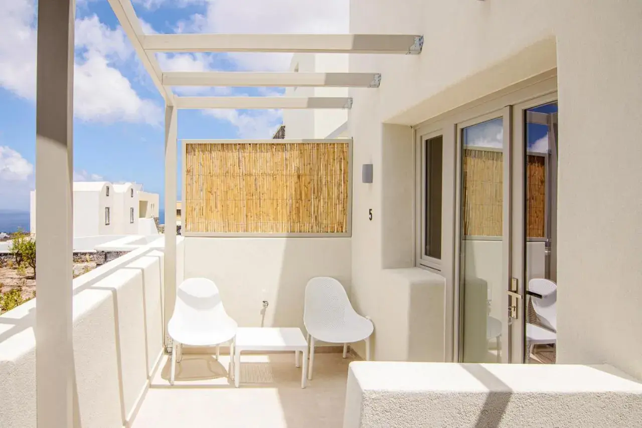 Executive Suite in Adorno Oia Executive Suite in Adorno Oia