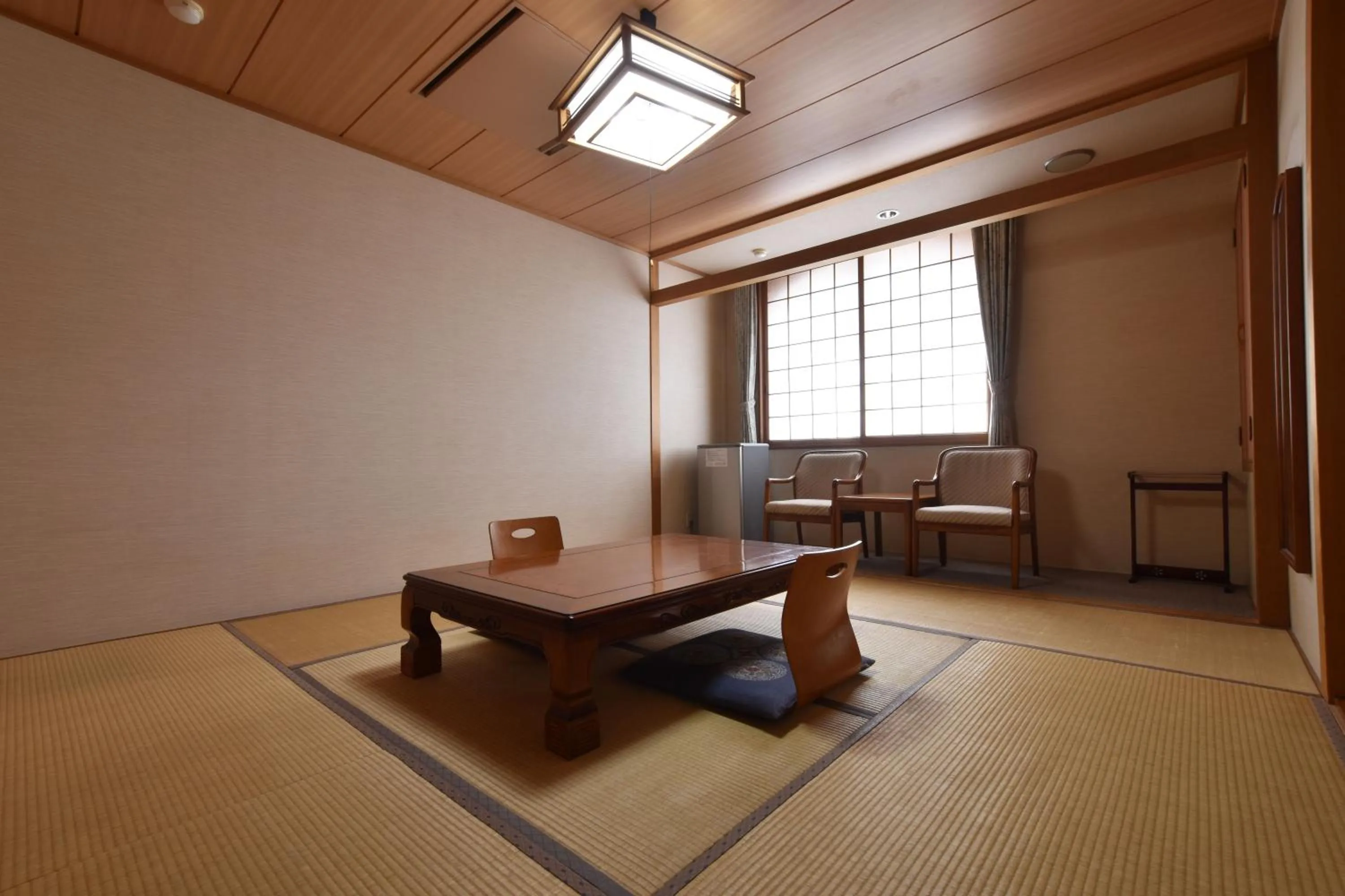 Photo of the whole room in Takinoue Hotel Keikoku