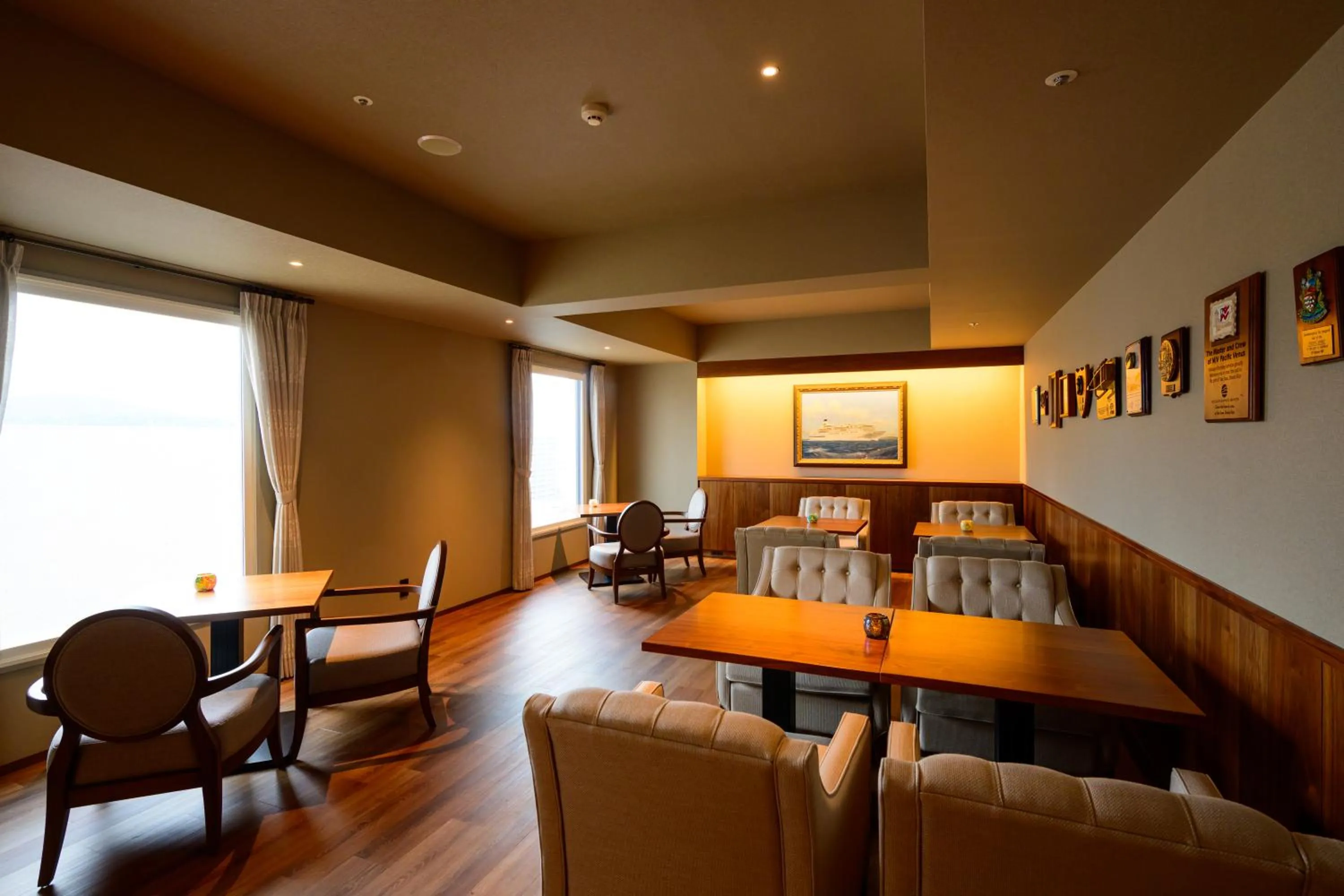 Lounge or bar in Authent Hotel Otaru