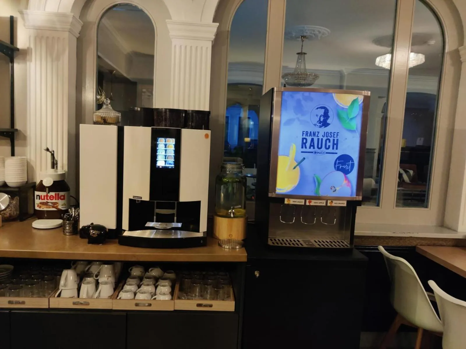 Breakfast in Arthotel ANA Gala