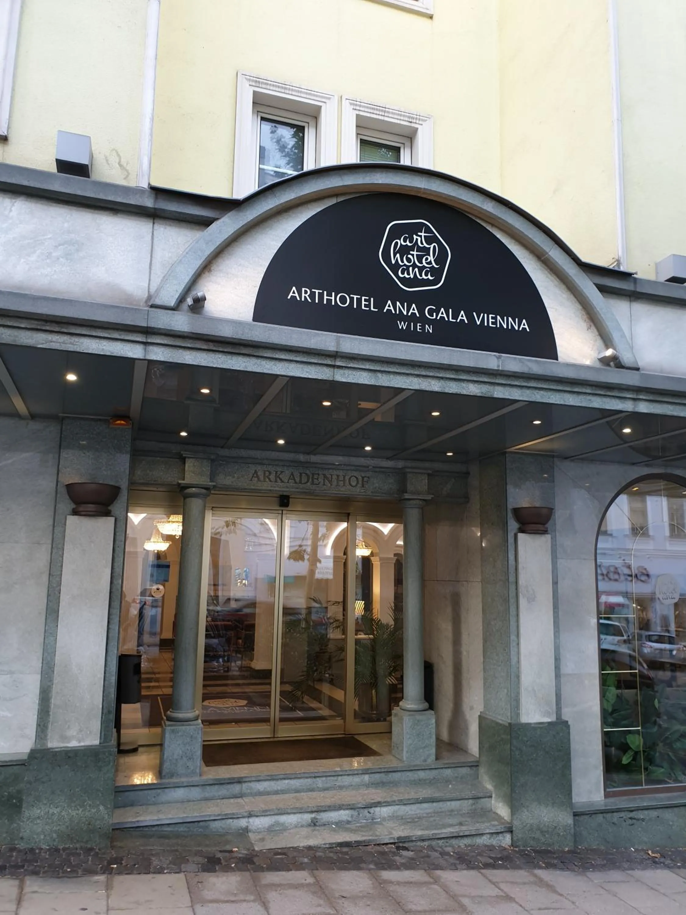 Property building in Arthotel ANA Gala