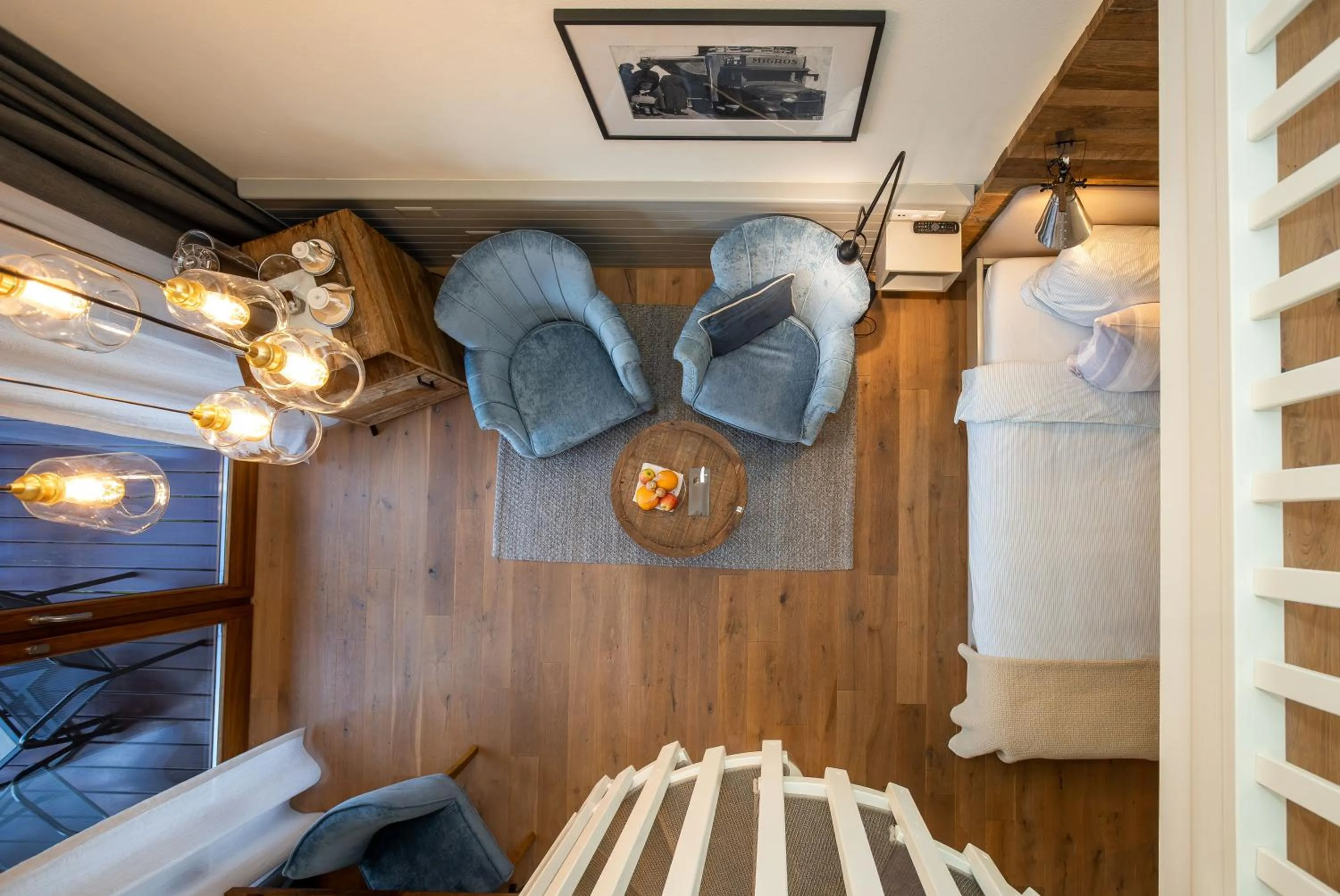 Photo of the whole room in LILIENBERG