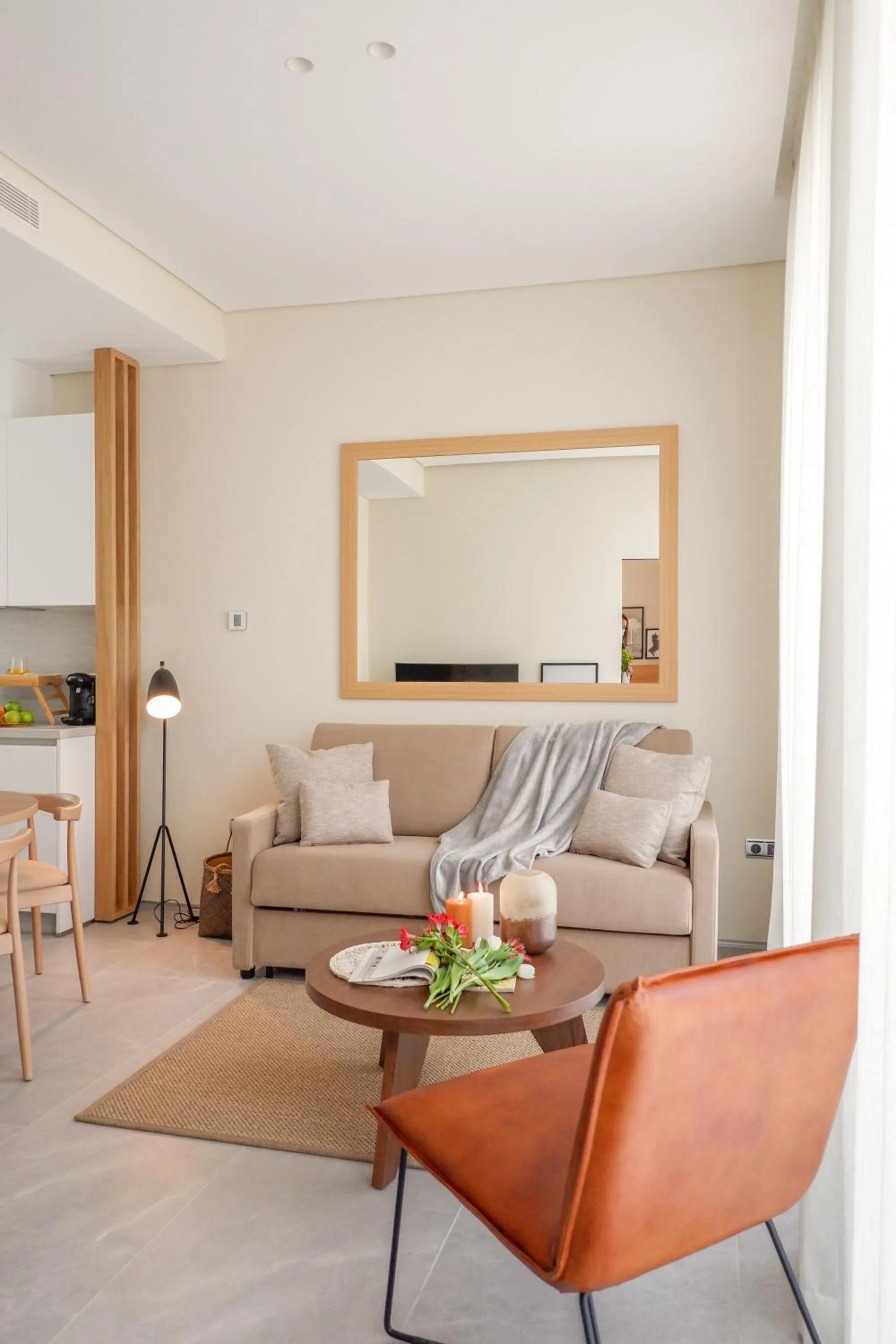 Living room in U-Sense Sevilla Catedral