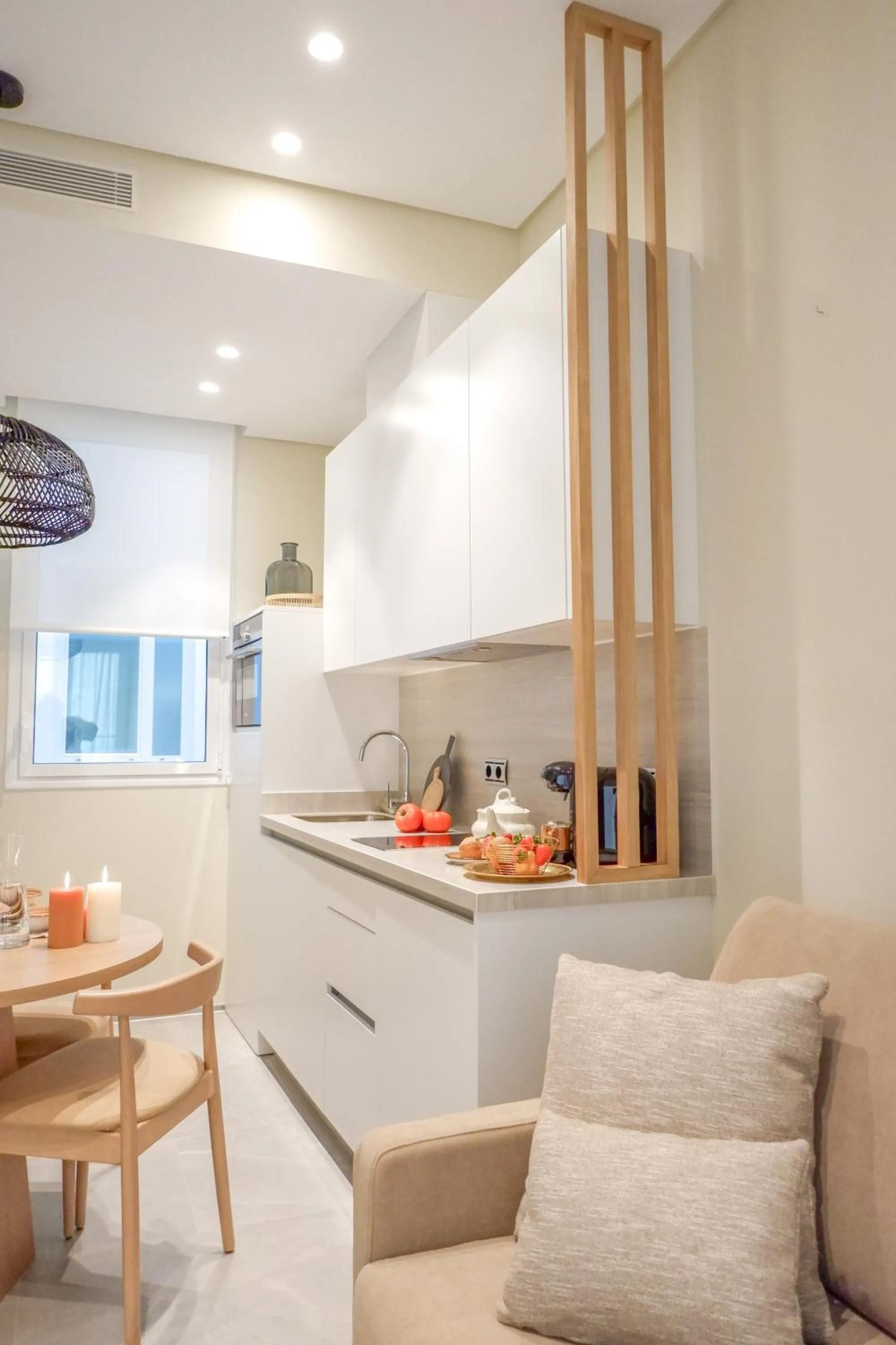 Kitchen or kitchenette in U-Sense Sevilla Catedral