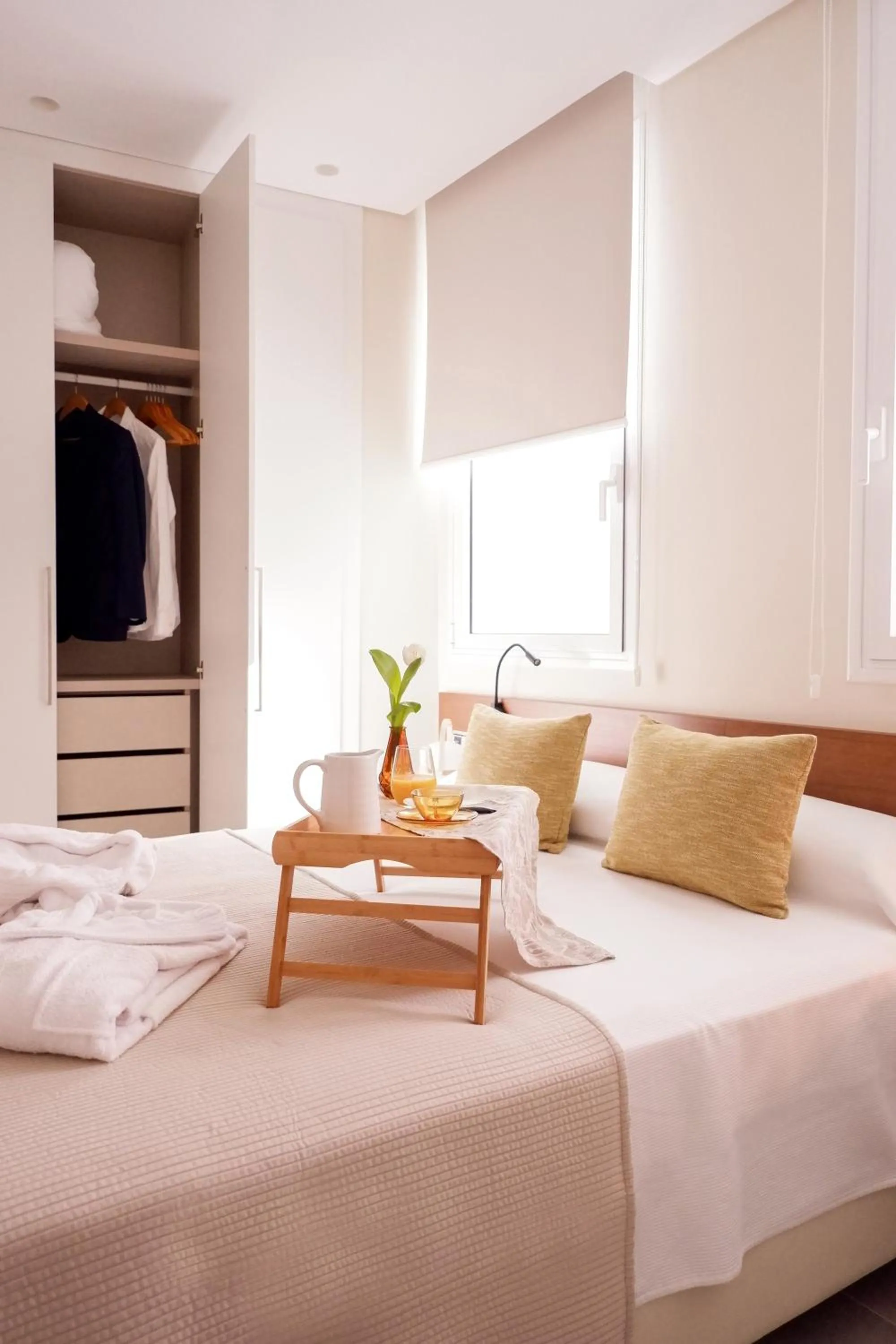 Bed in U-Sense Sevilla Catedral