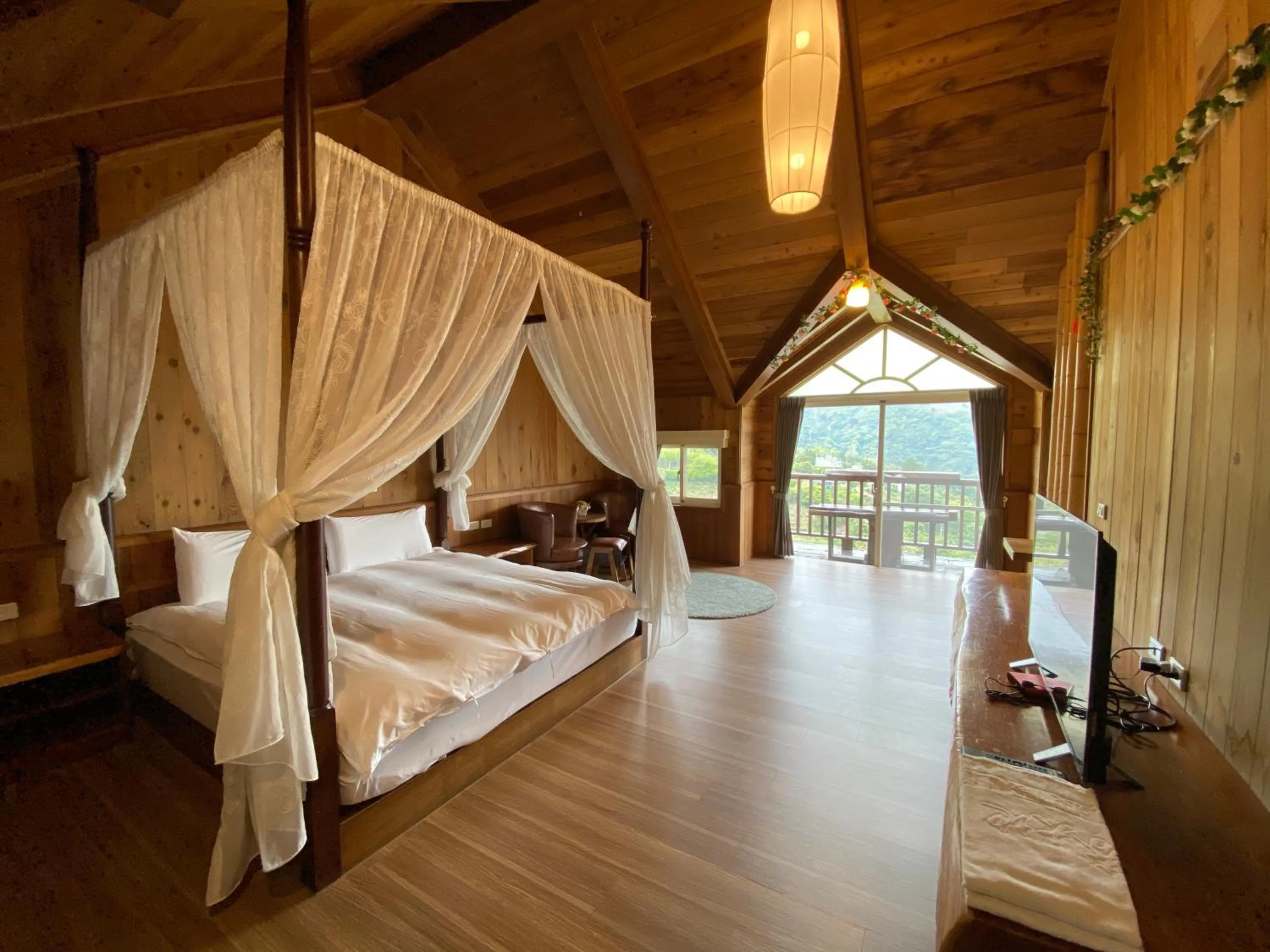 Photo of the whole room, Bed in Spring Ground Resort