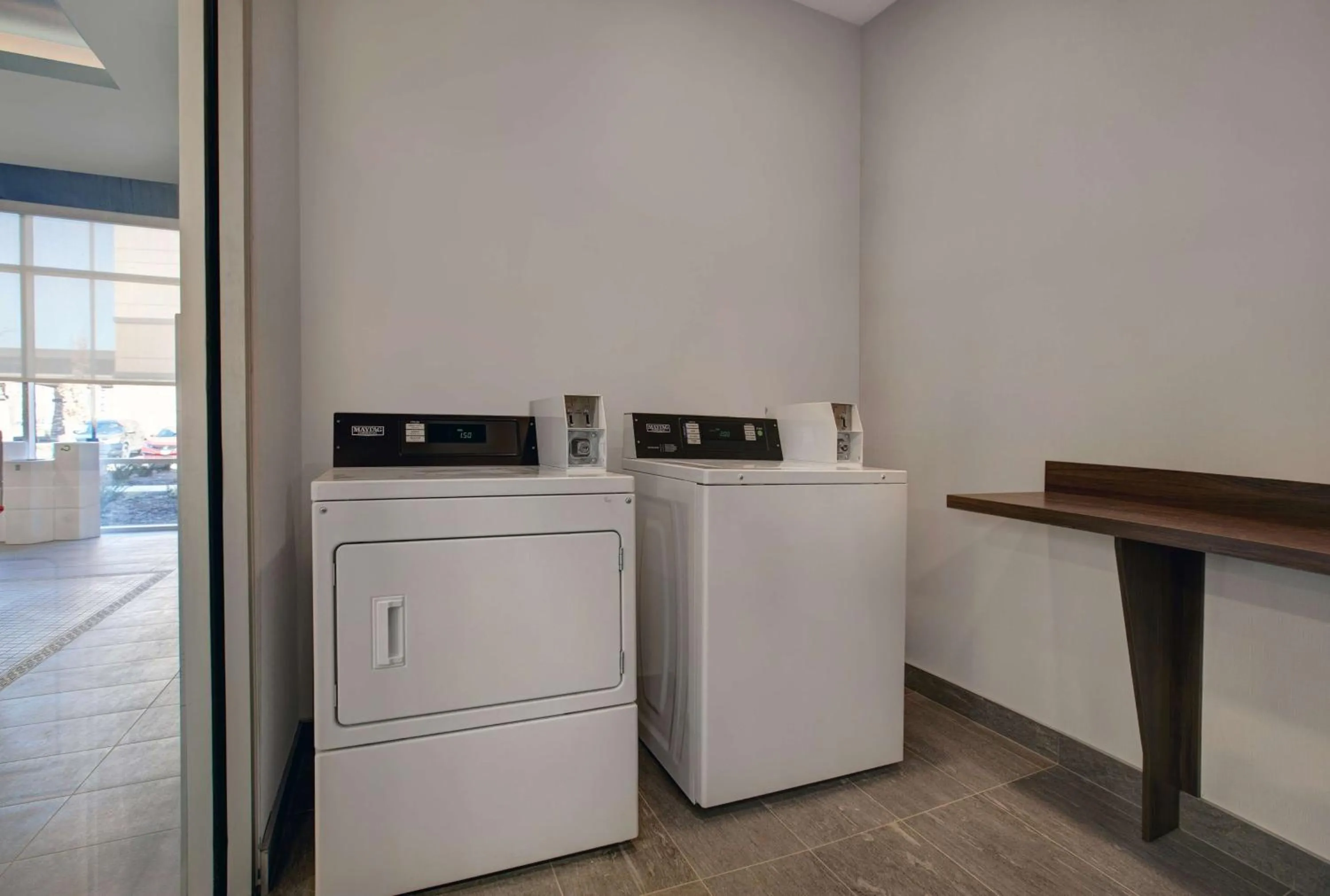 Property building in Hampton Inn & Suites By Hilton Waterloo St. Jacobs