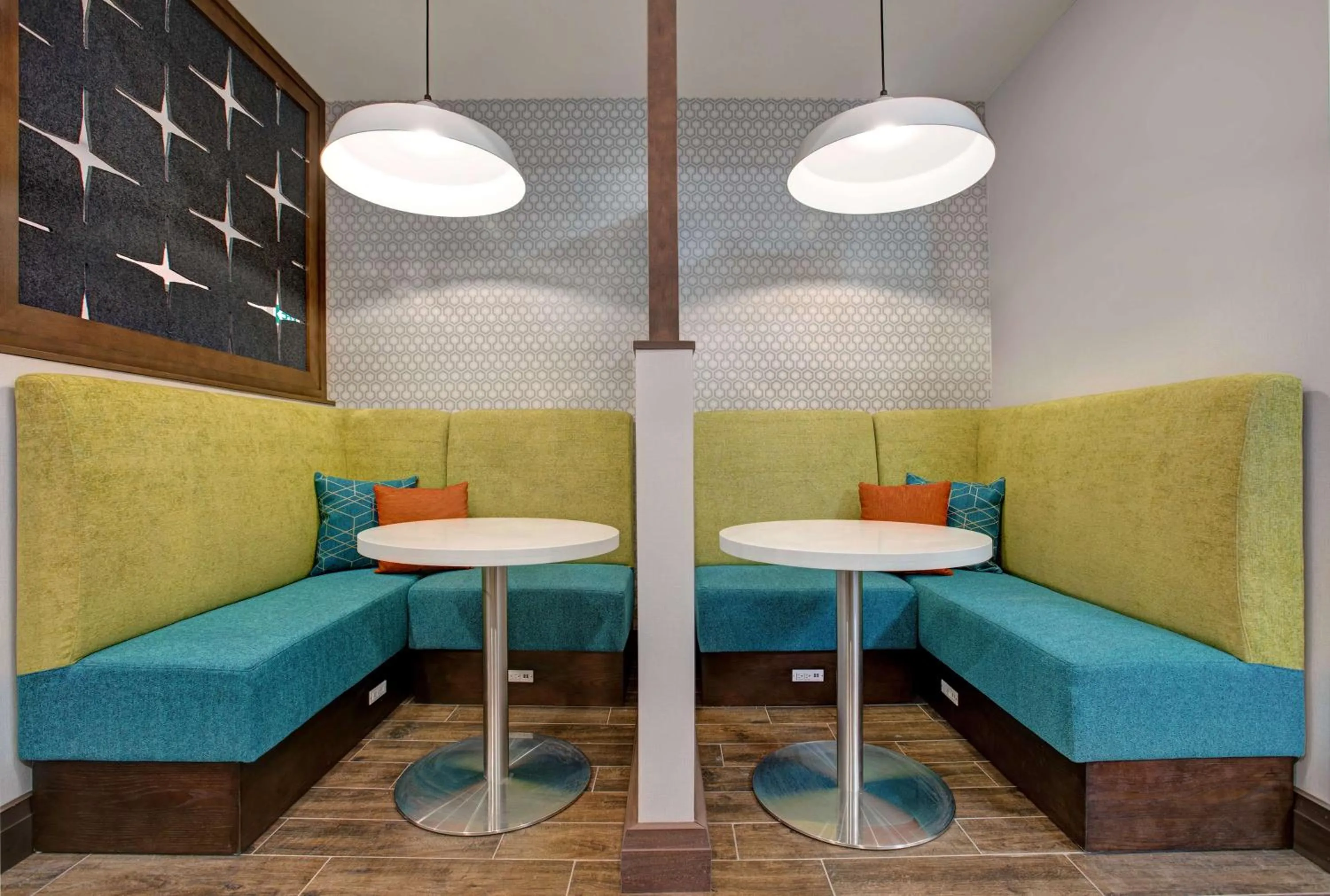 Breakfast in Hampton Inn & Suites By Hilton Waterloo St. Jacobs