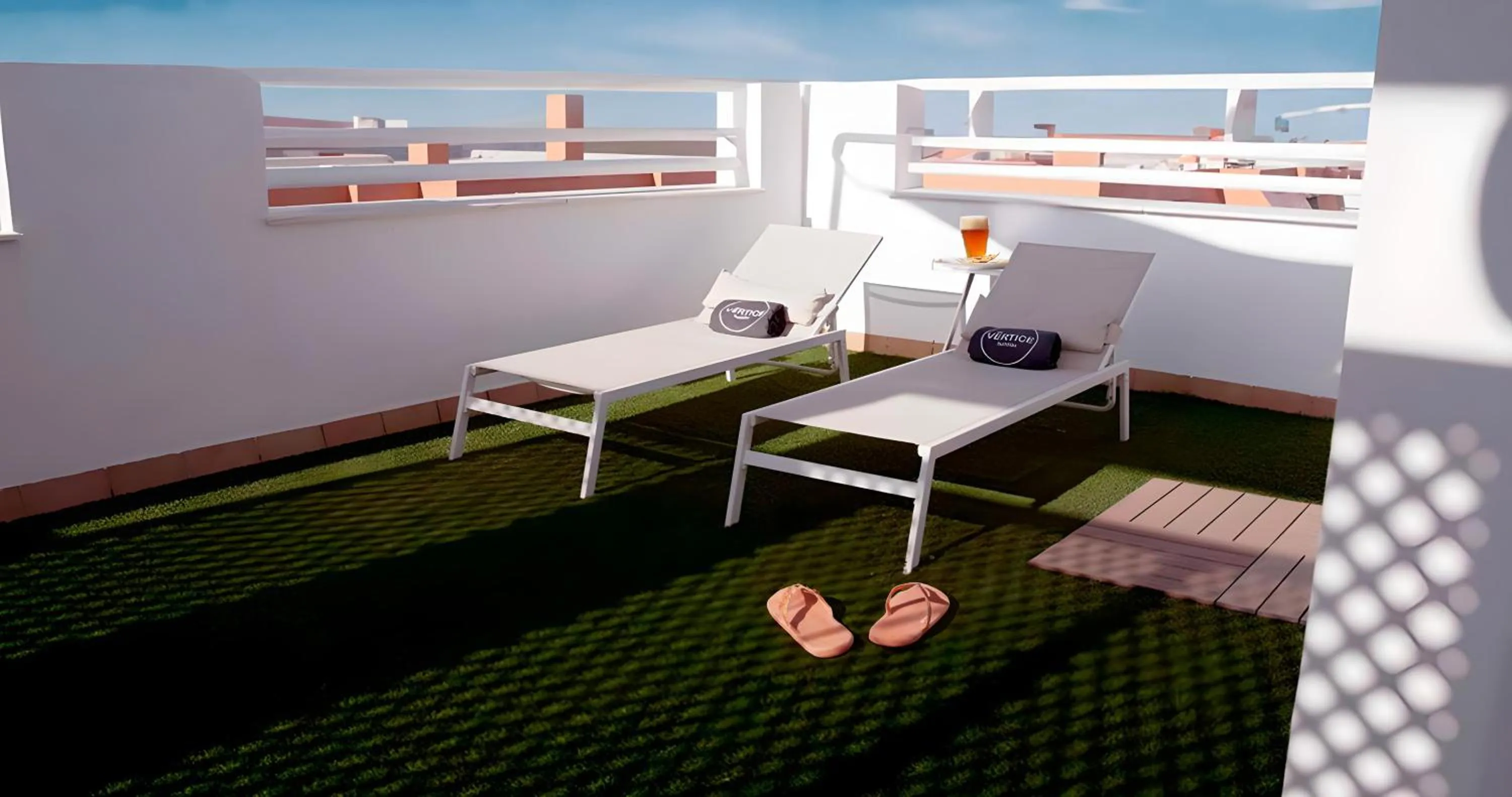 Balcony/Terrace in Hotel Vértice Chipiona Mar