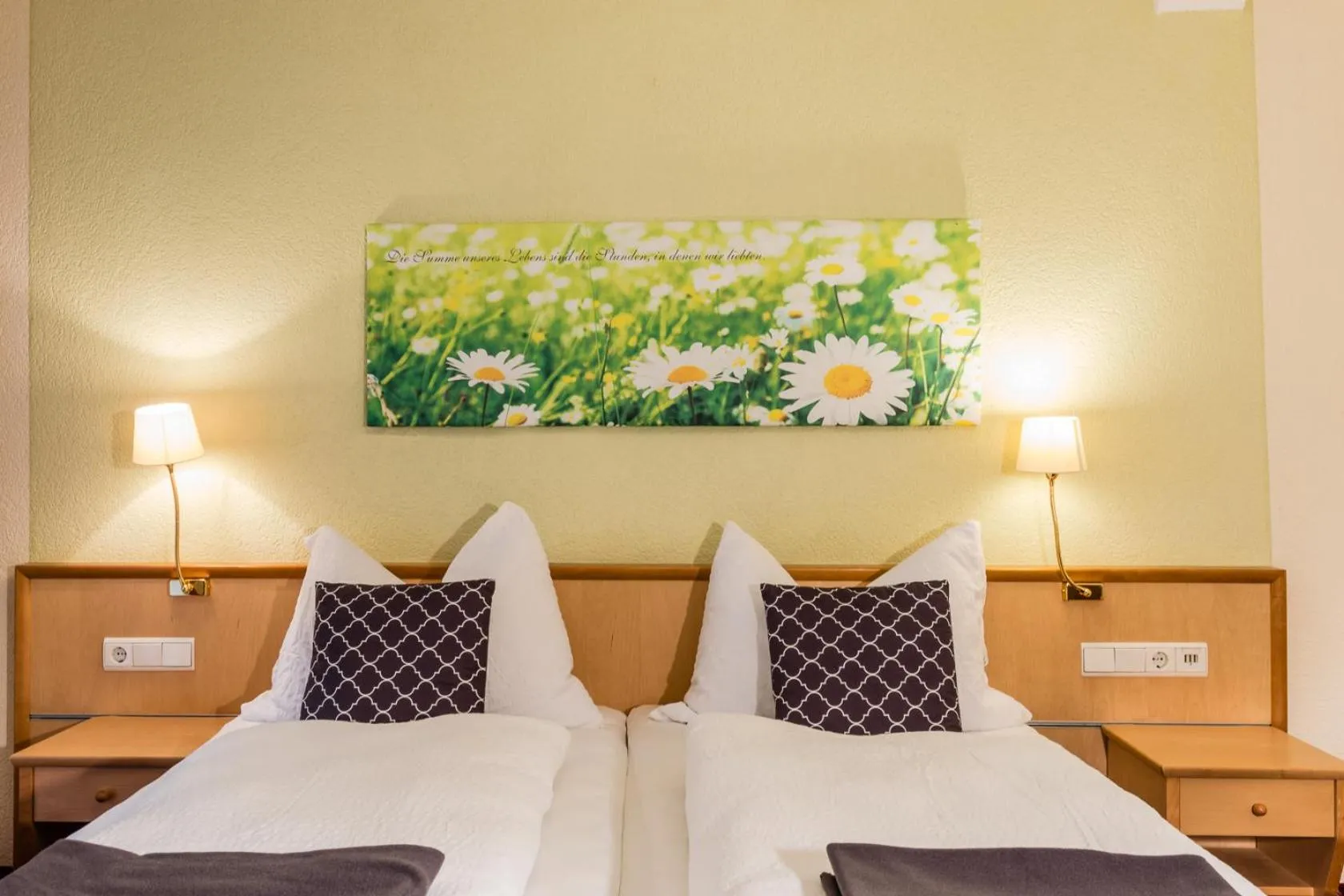 Bed in Hotel Wiesenhof