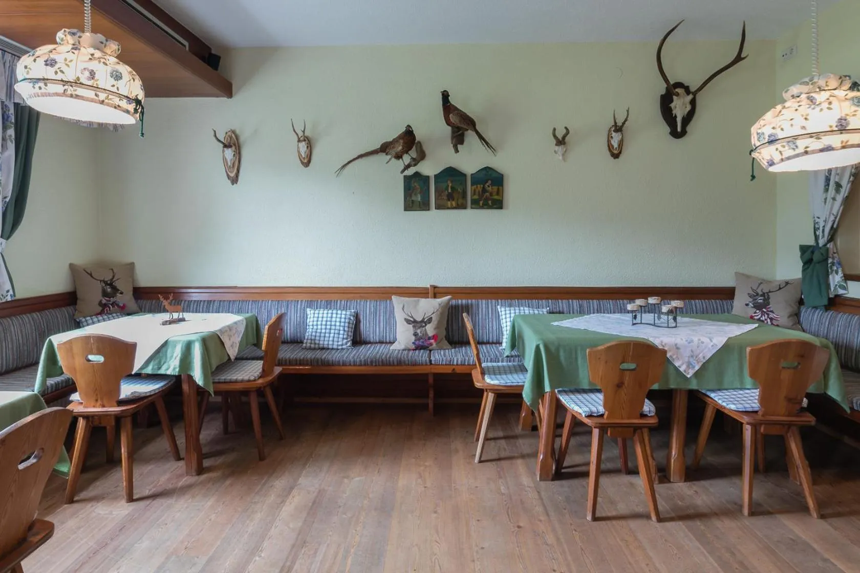 Restaurant/places to eat in Hotel Wiesenhof