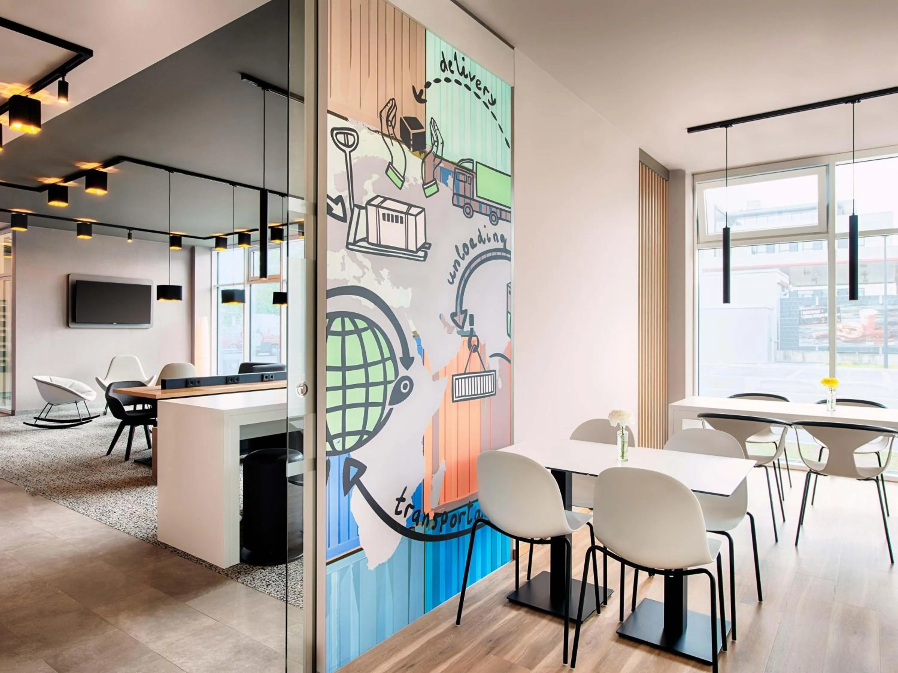 Photo of the whole room in B&B Hotel Stuttgart-Neckarhafen