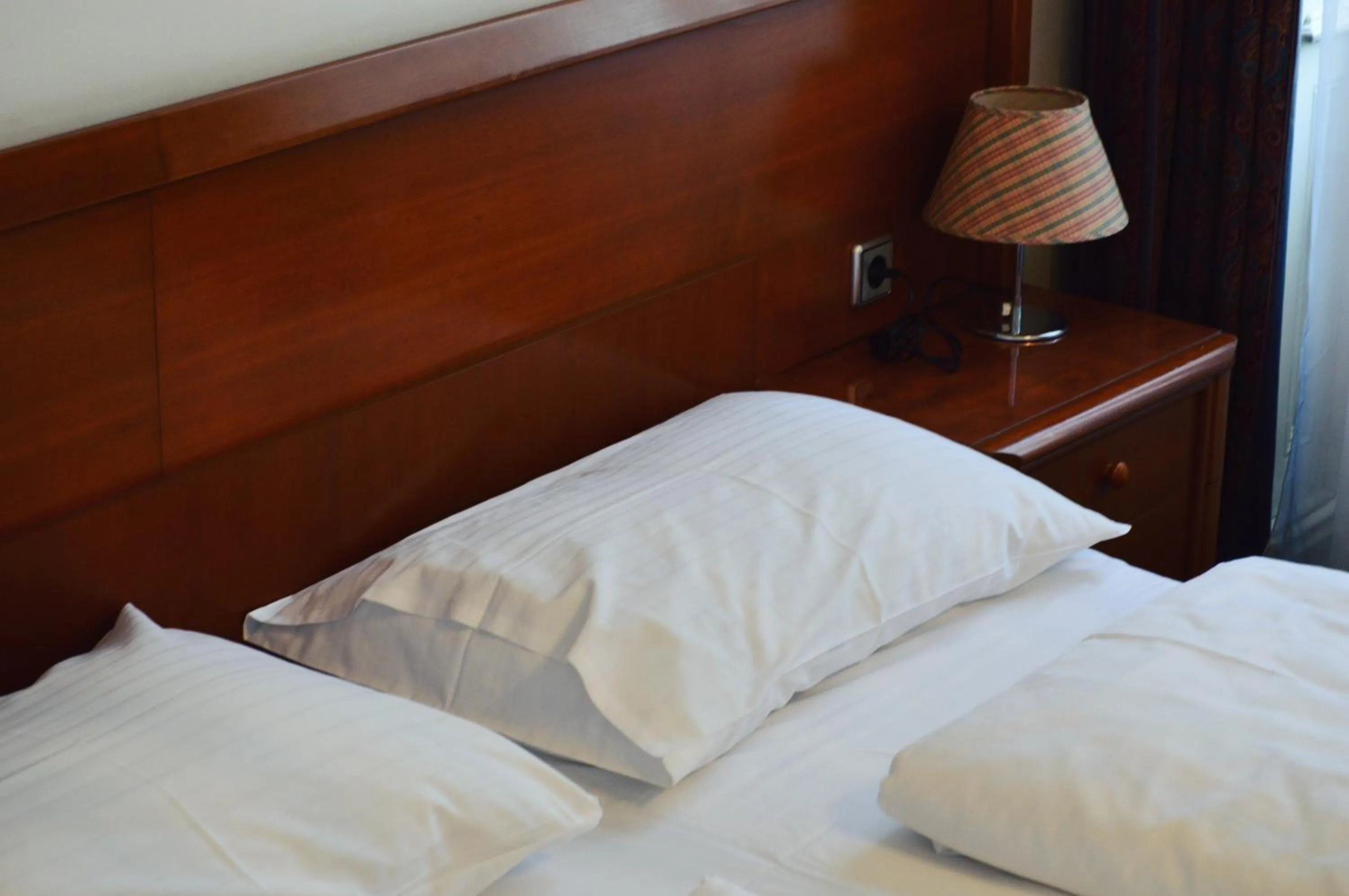 Bed in Hotel Pension Lumes - Self Check In