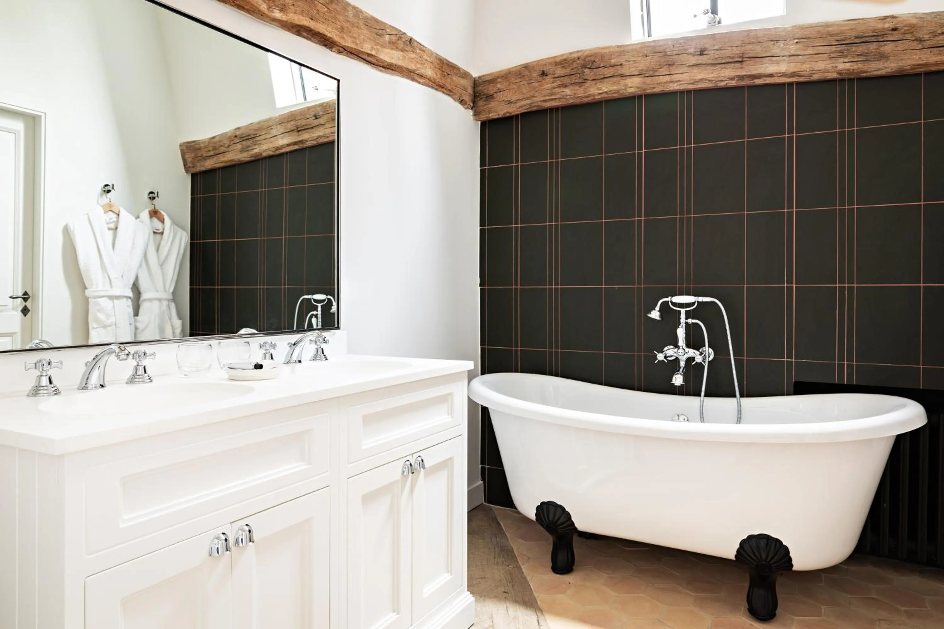 Bathroom in Domaine de Primard - Fontenille Collection