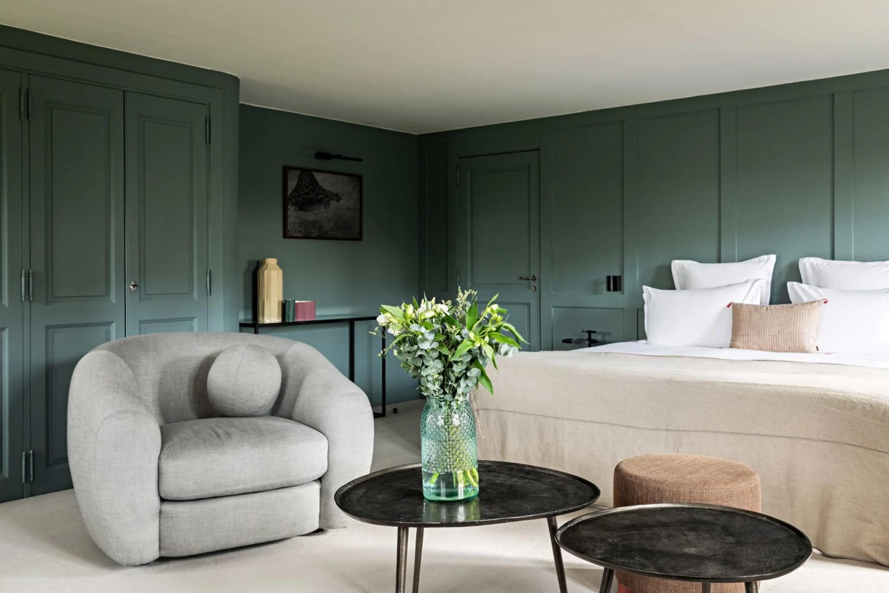 Bedroom in Domaine de Primard - Fontenille Collection