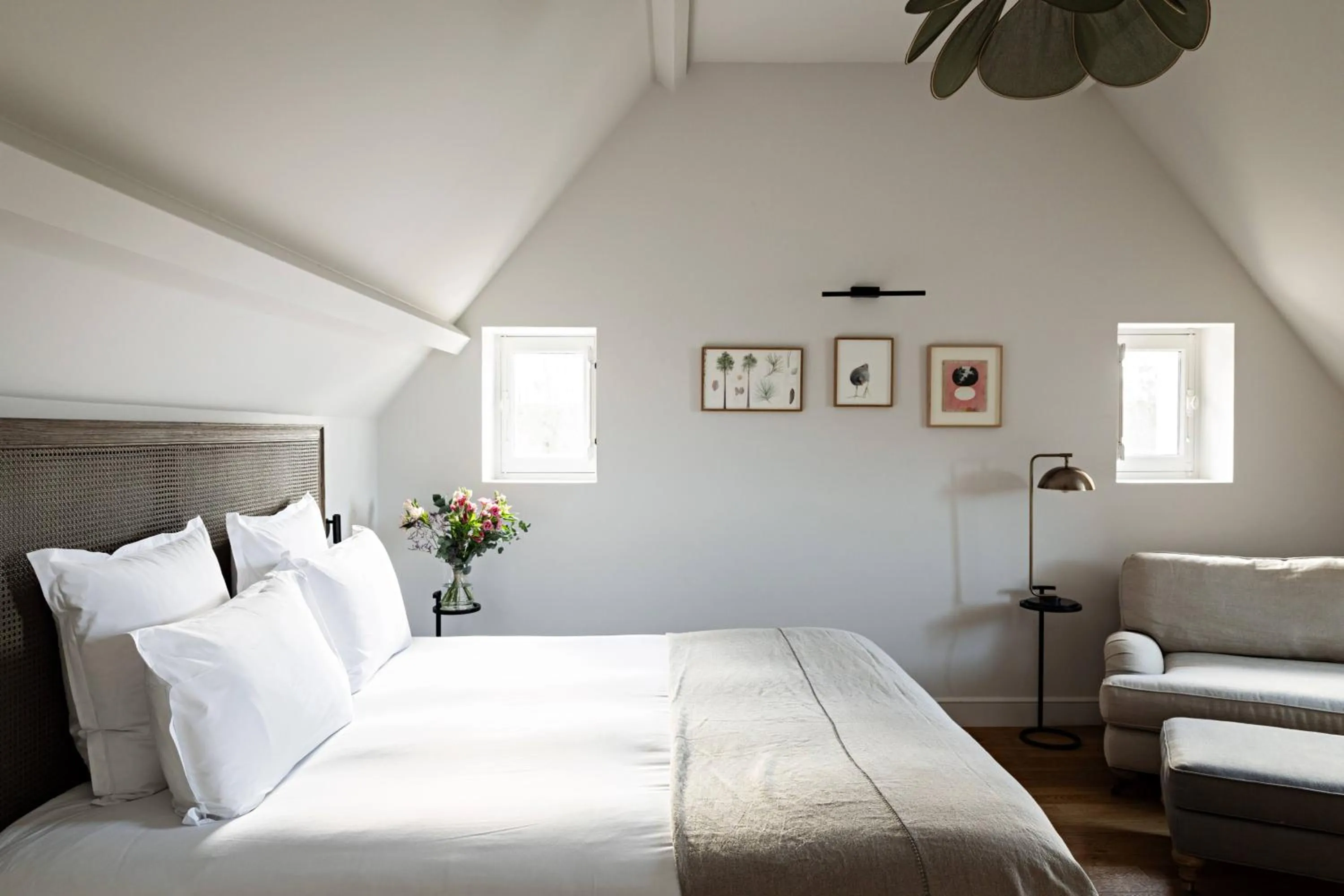 Bed in Domaine de Primard - Fontenille Collection