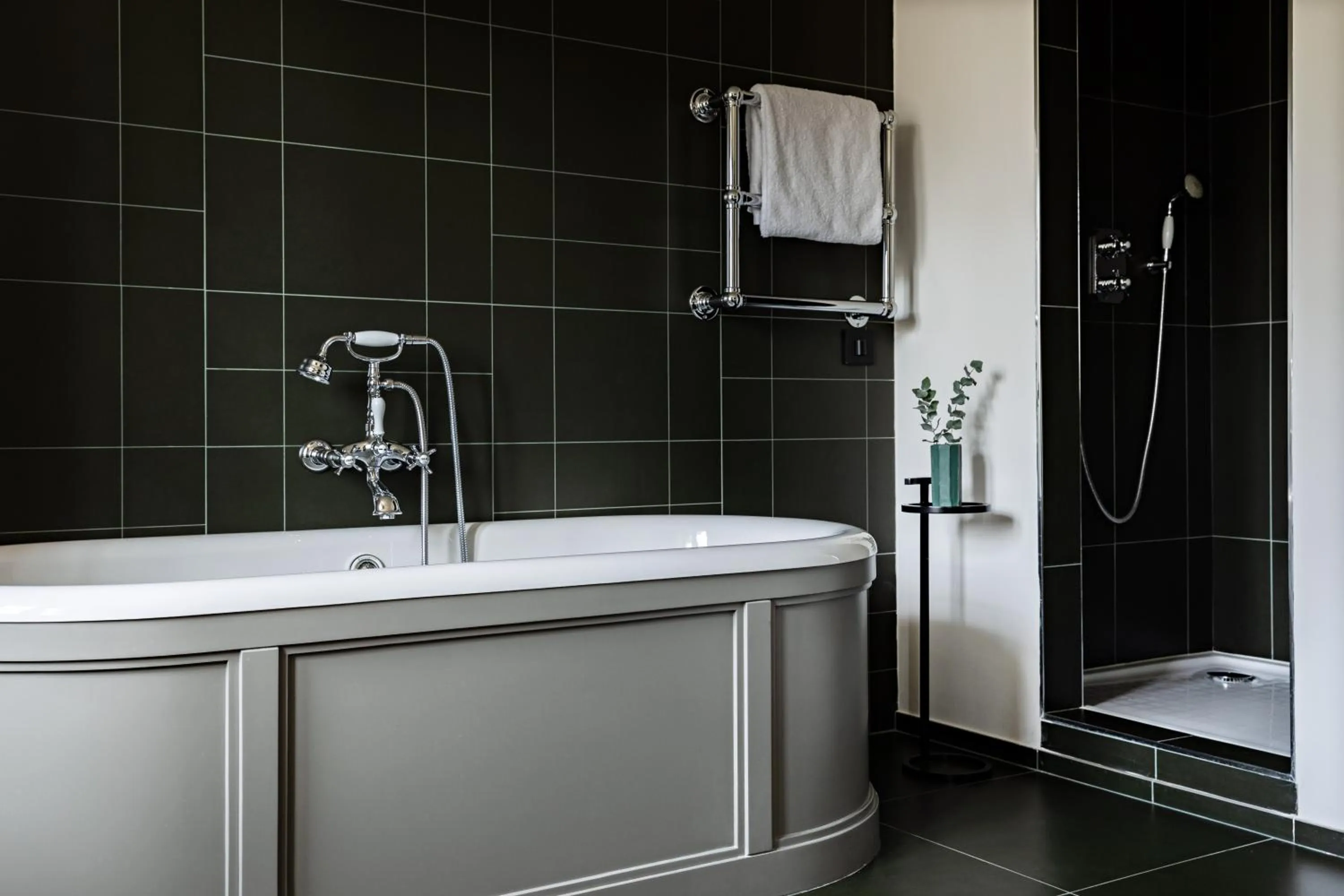 Bathroom in Domaine de Primard - Fontenille Collection
