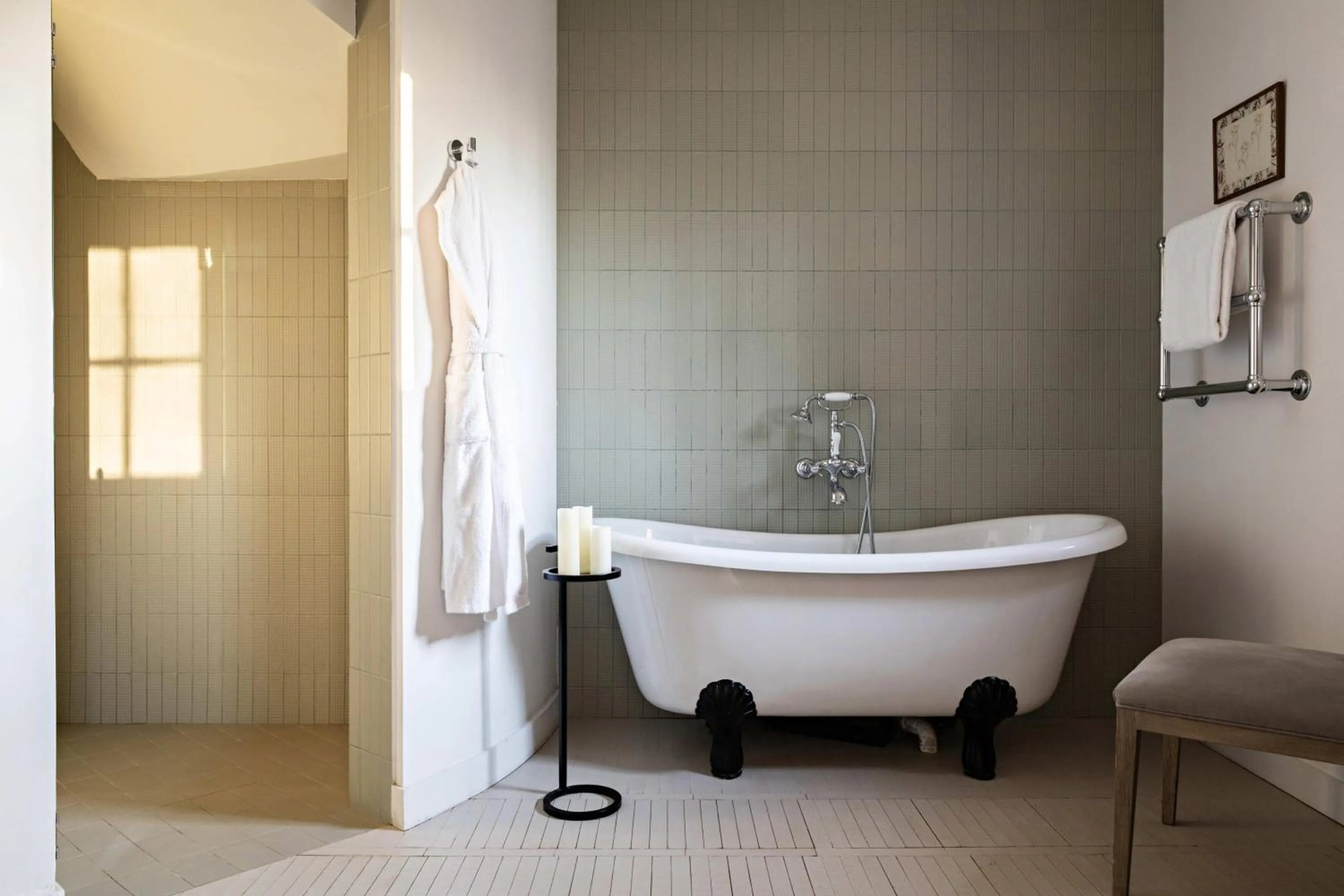 Bathroom in Domaine de Primard - Fontenille Collection