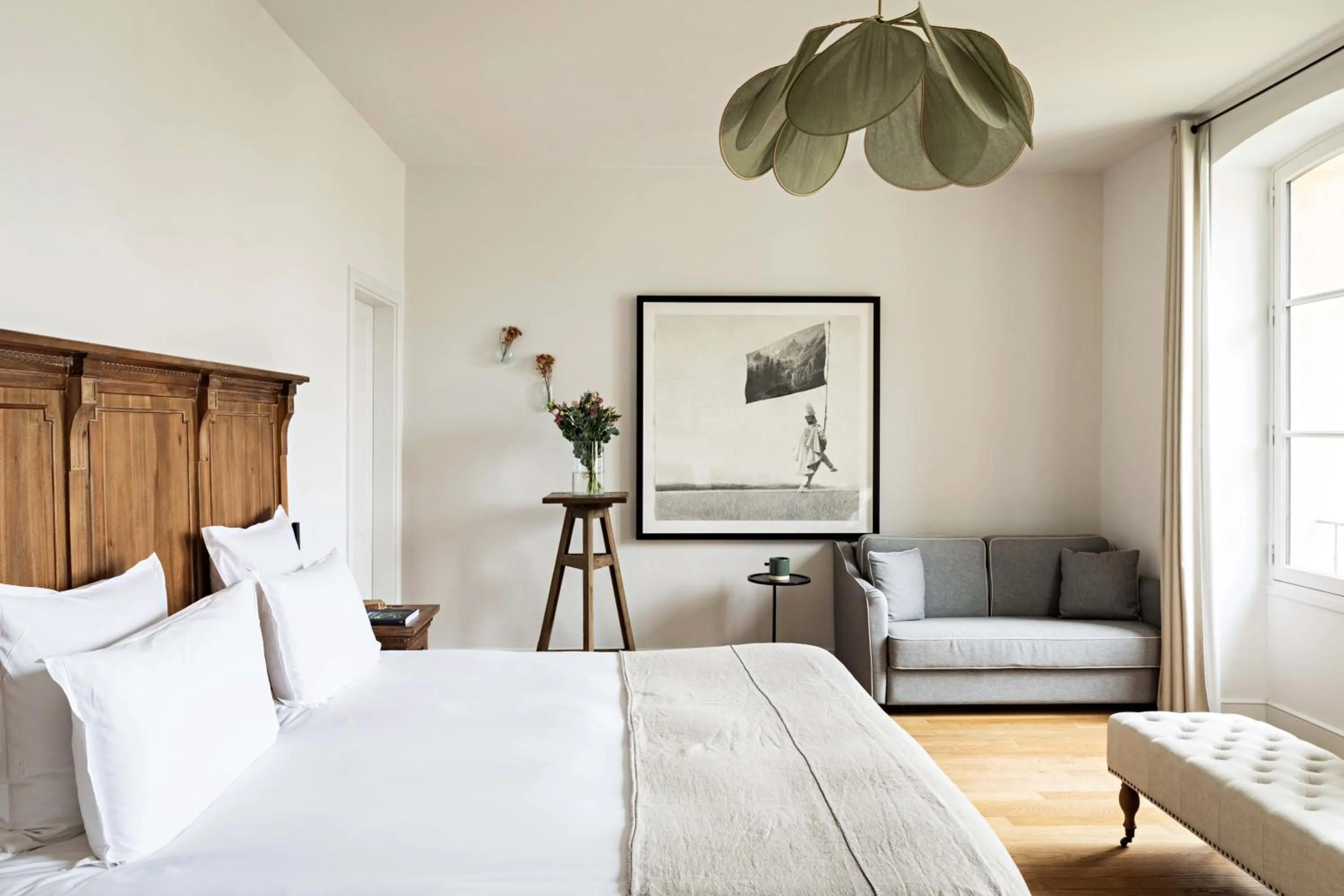 Bed in Domaine de Primard - Fontenille Collection