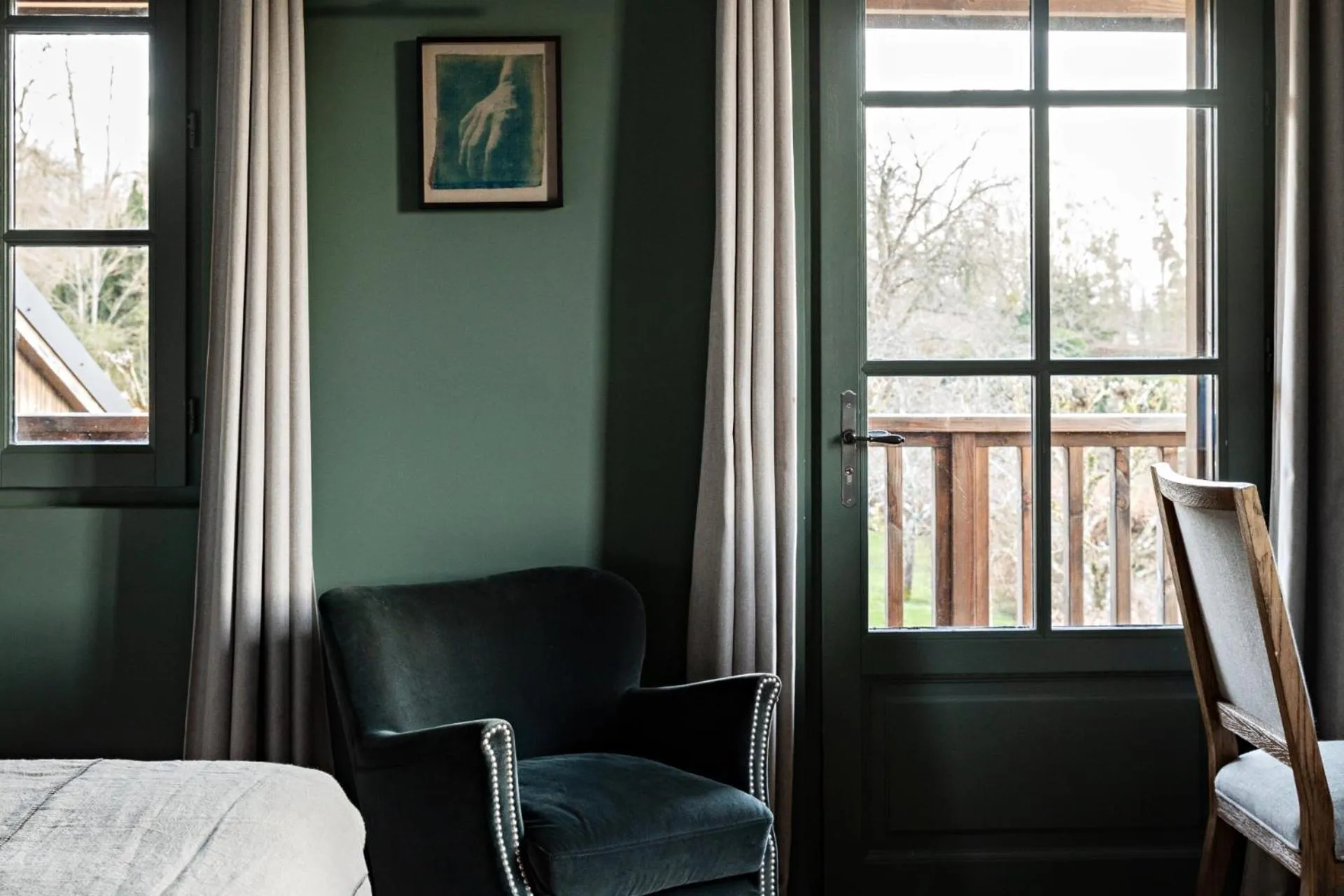 Bedroom, Bed in Domaine de Primard - Fontenille Collection
