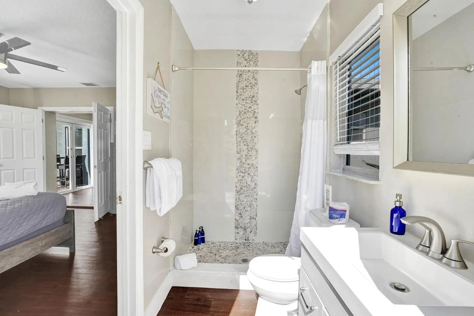 Bed in Pompano Beach House