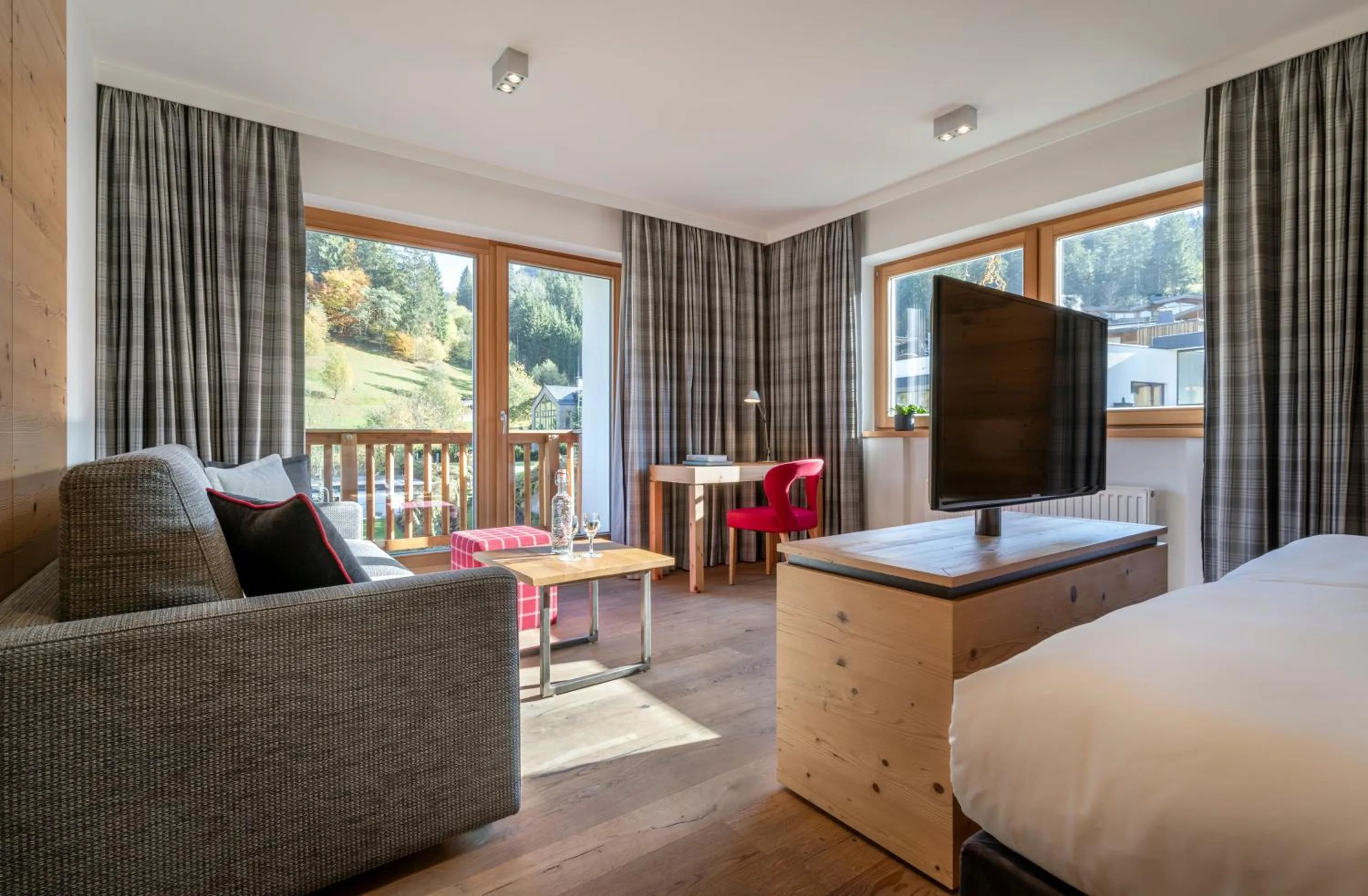 Photo of the whole room, Bed in Hotel Der Bär