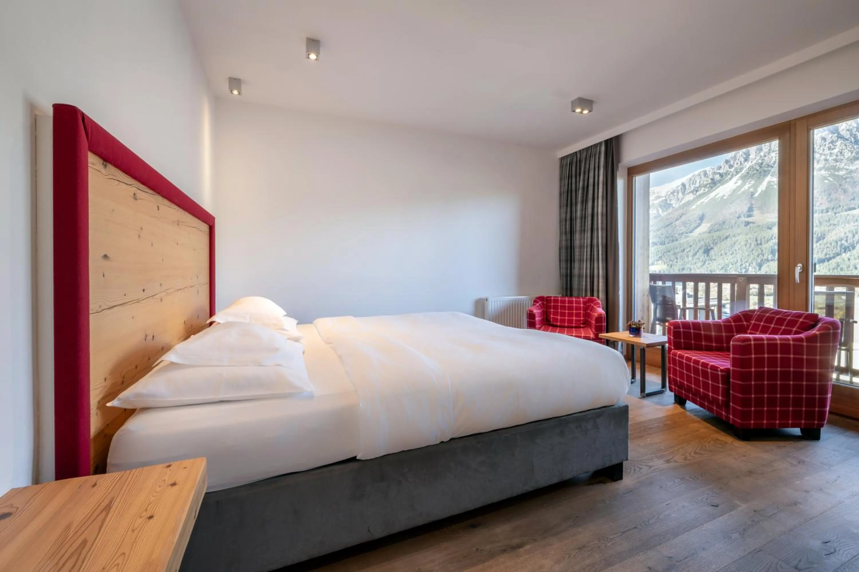 Photo of the whole room, Bed in Hotel Der Bär