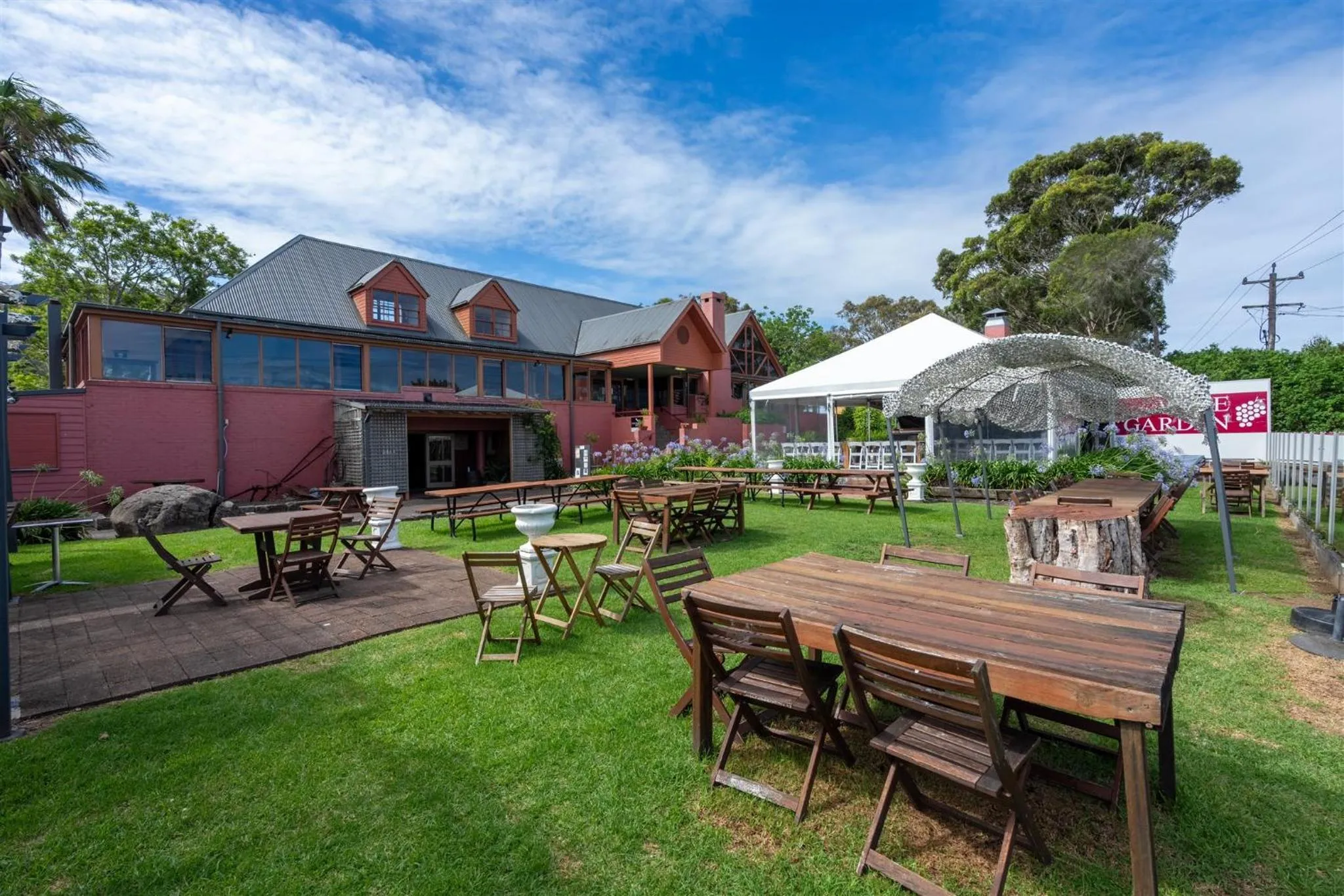 Restaurant/places to eat in Coolangatta Estate Shoalhaven Heads