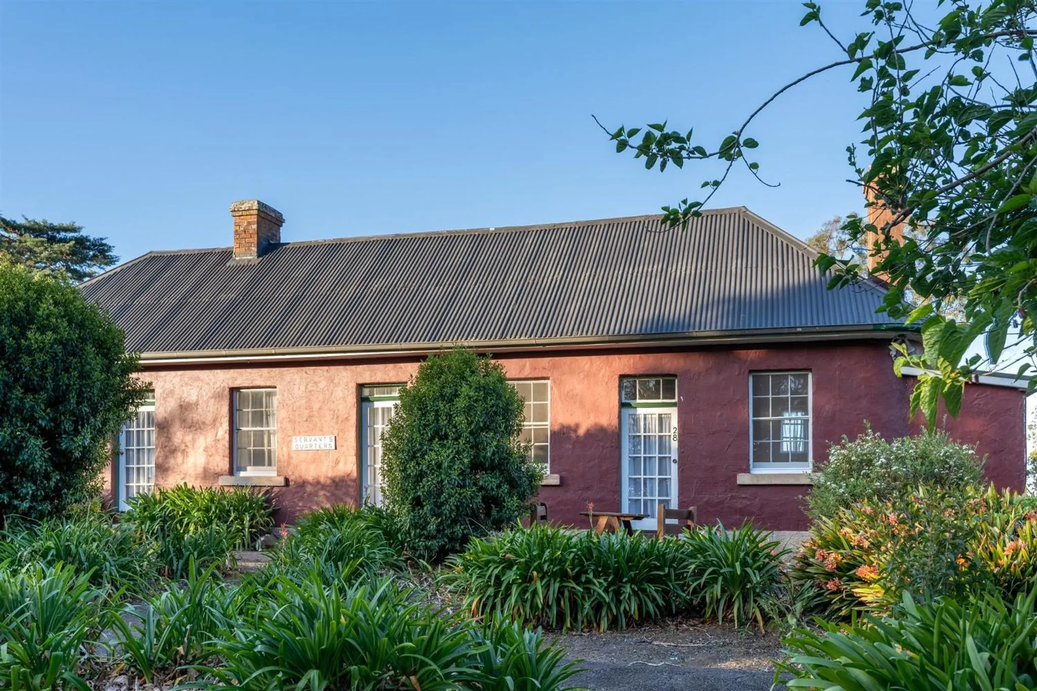 Property building in Coolangatta Estate Shoalhaven Heads