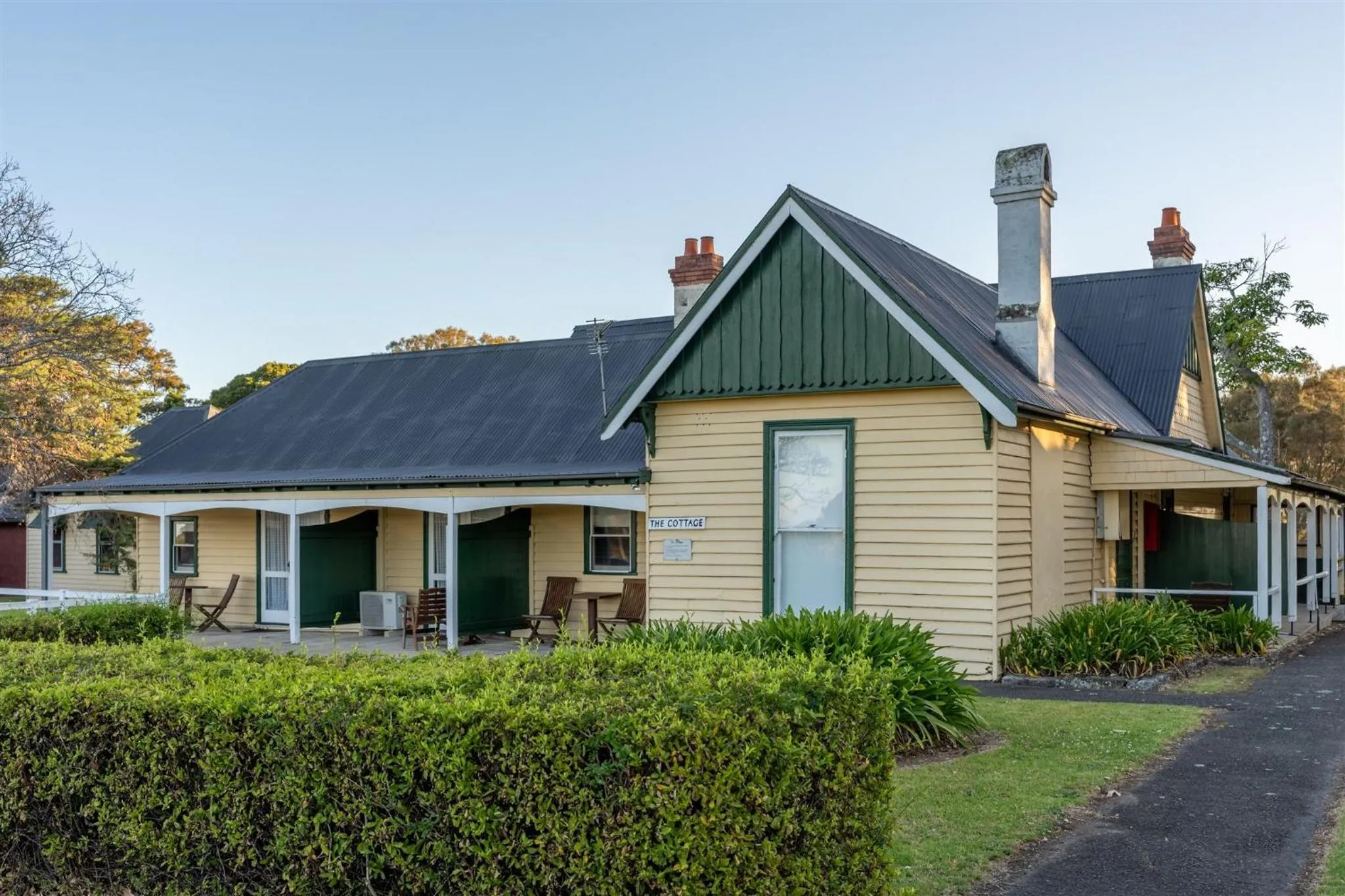 Property building in Coolangatta Estate Shoalhaven Heads