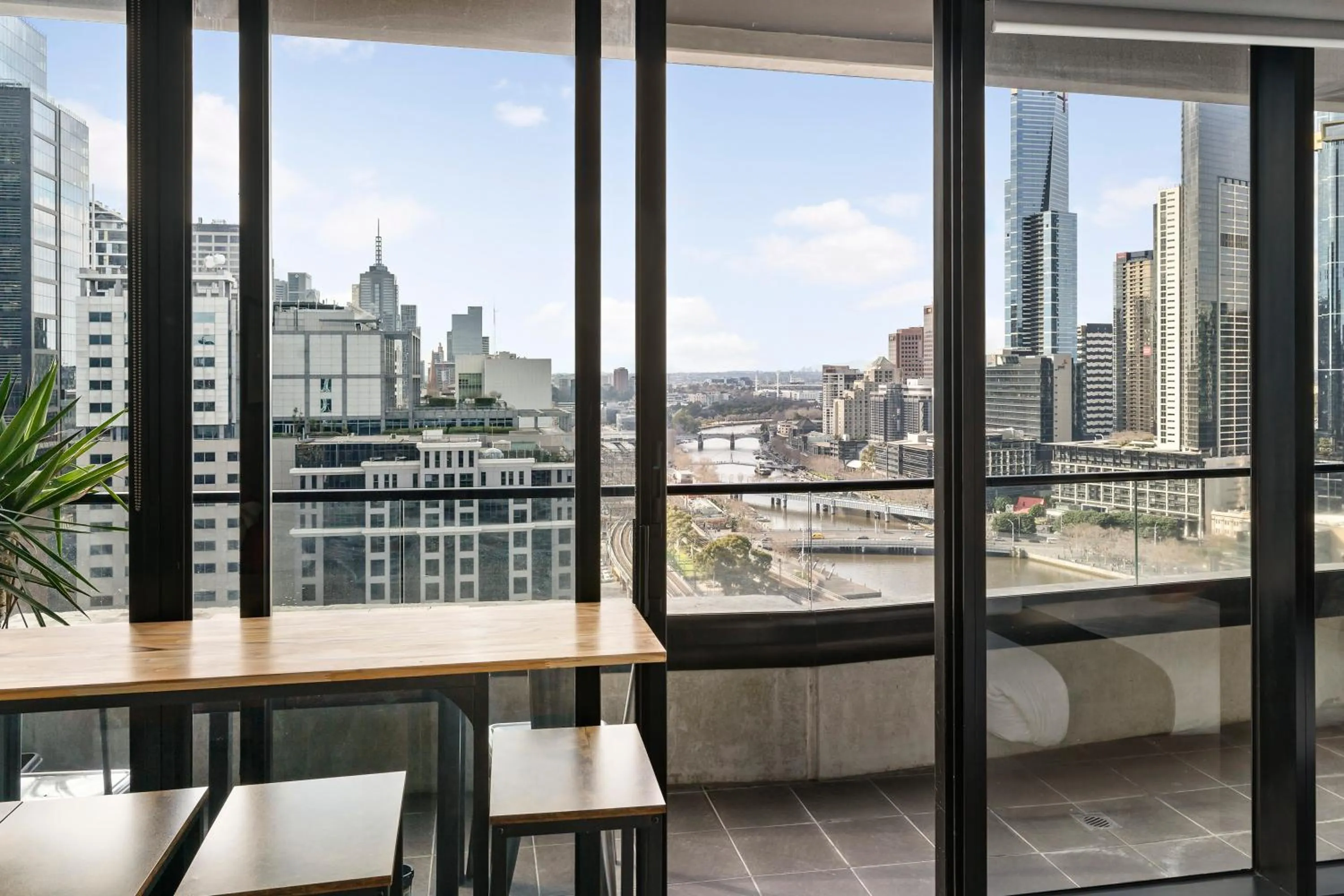 Aura on Flinders Serviced Apartments