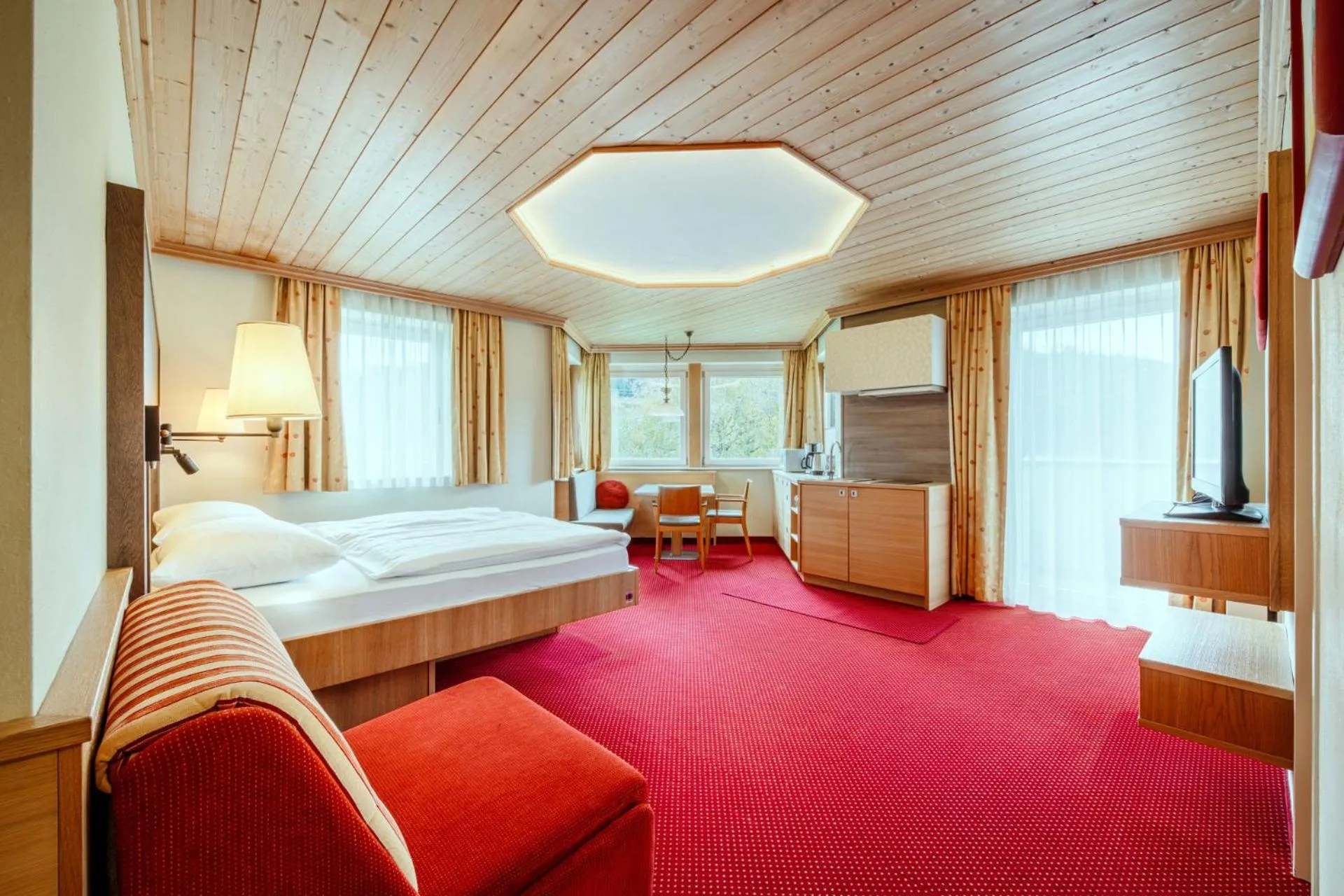 Bedroom, Bed in Harmls Aparthotel