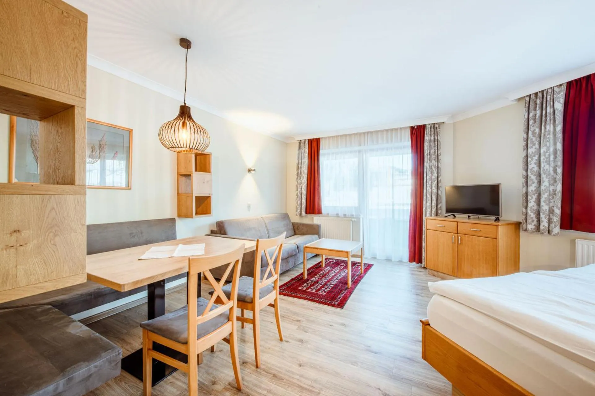 Living room, Bed in Harmls Aparthotel