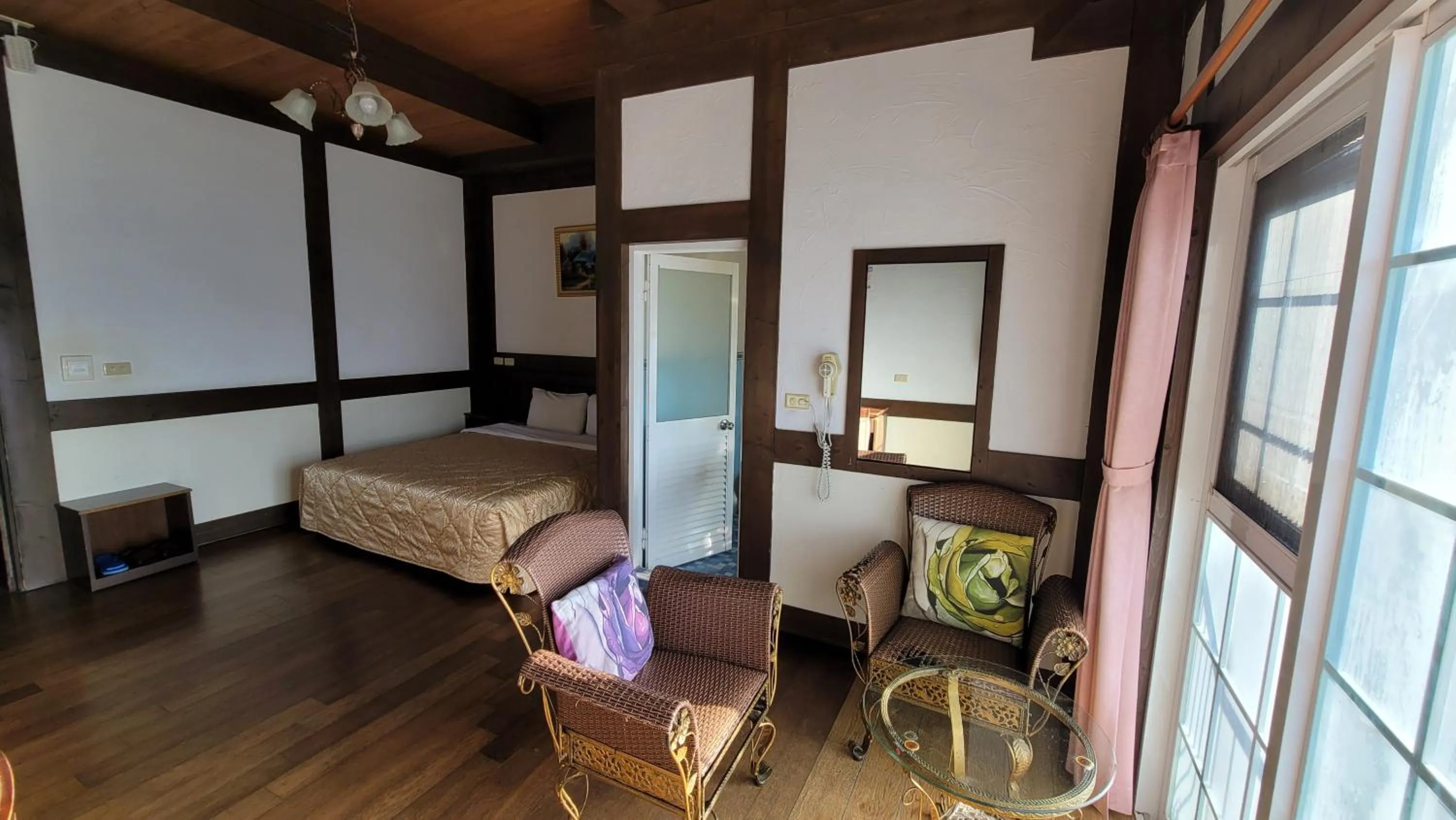 Bed in Maple Leave Holiday Villa