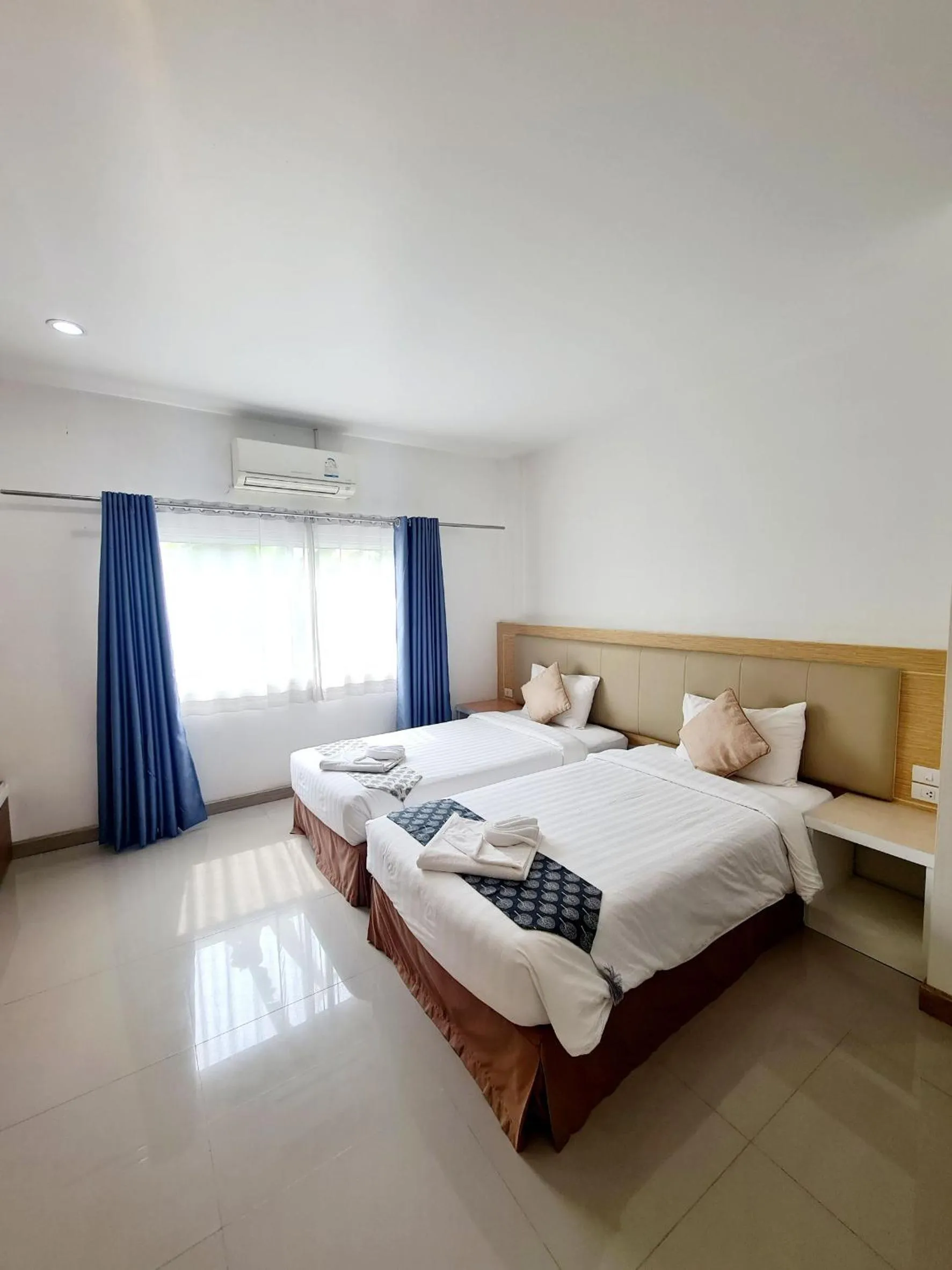 Bed in Bualinn Resort