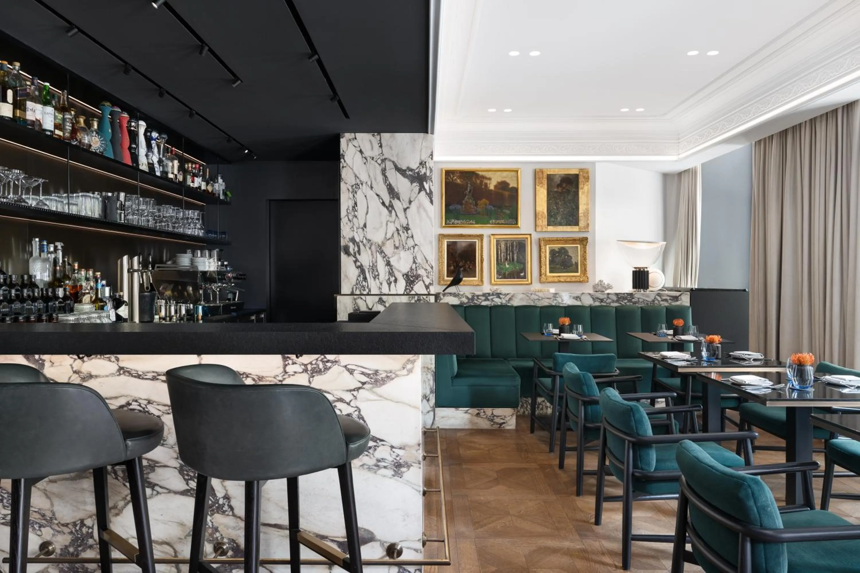 Lounge or bar in The Amauris Vienna - Relais & Châteaux