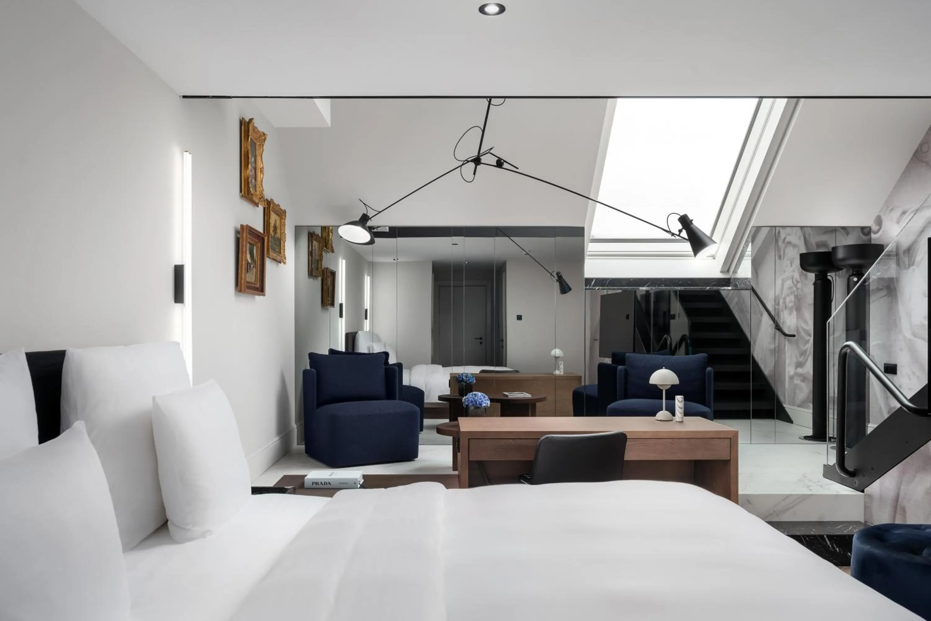 Bed in The Amauris Vienna - Relais & Châteaux