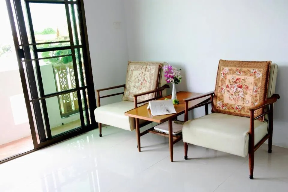 Patio in Loy Manee House