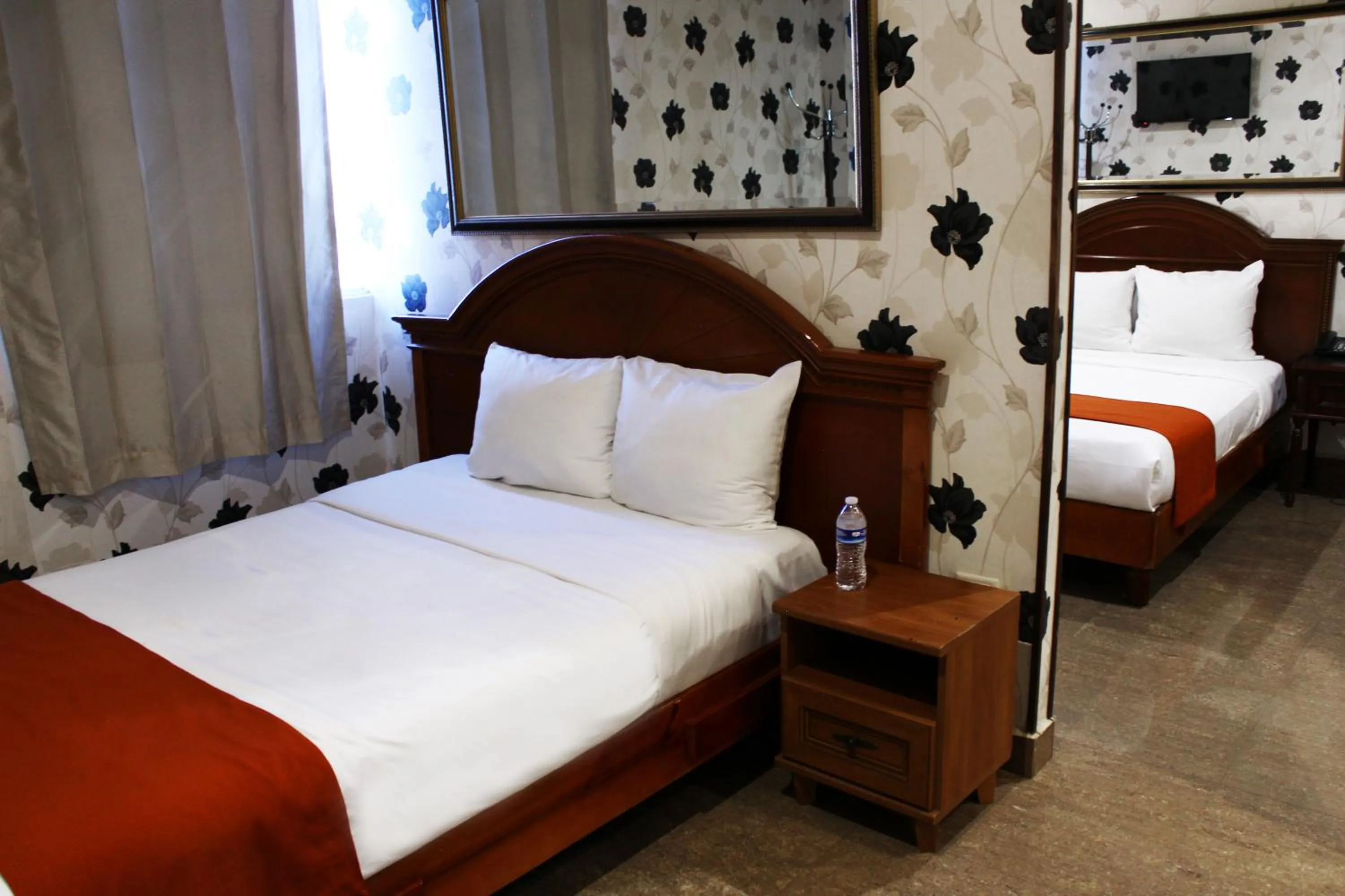 Photo of the whole room, Bed in El Regio