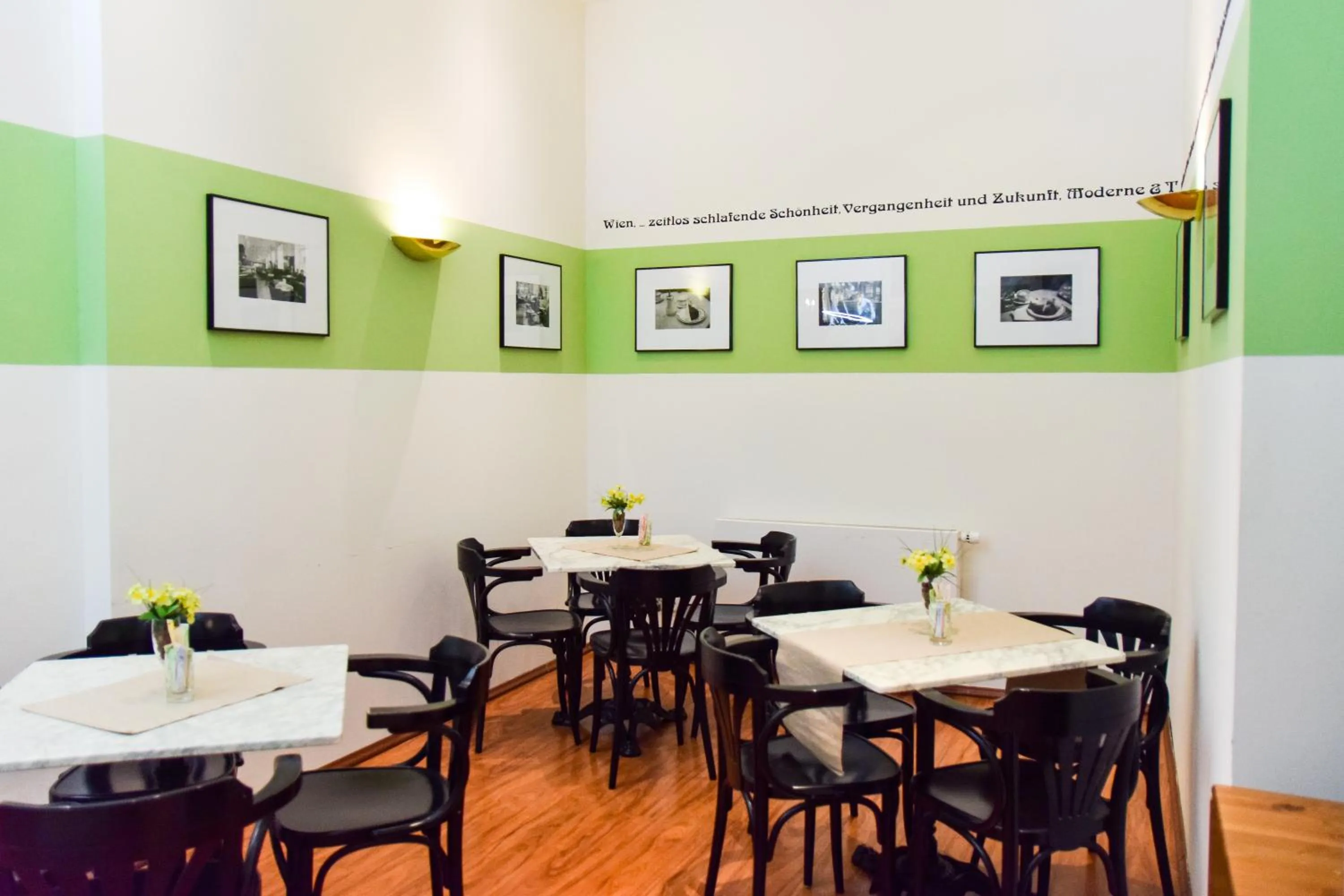 Restaurant/places to eat in Pension Riedl