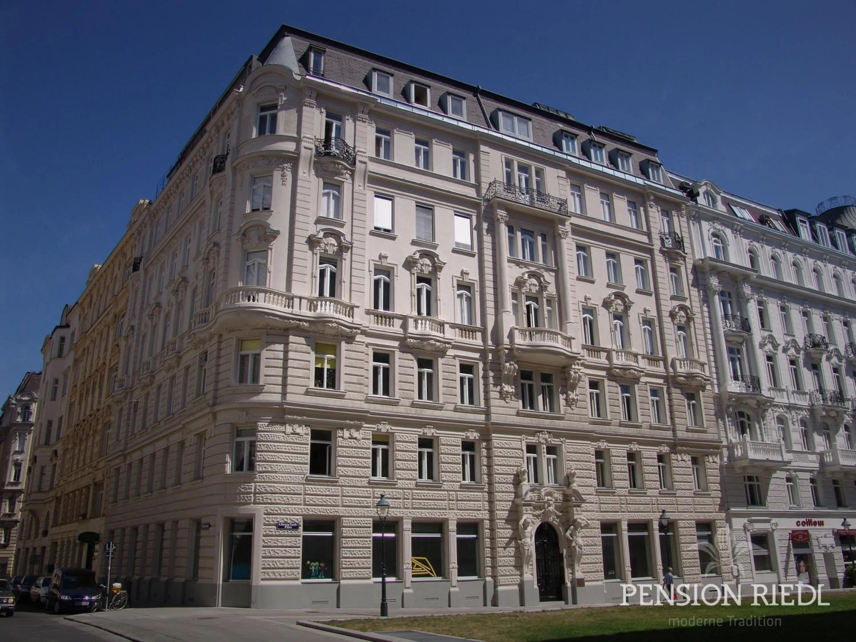 Property building in Pension Riedl