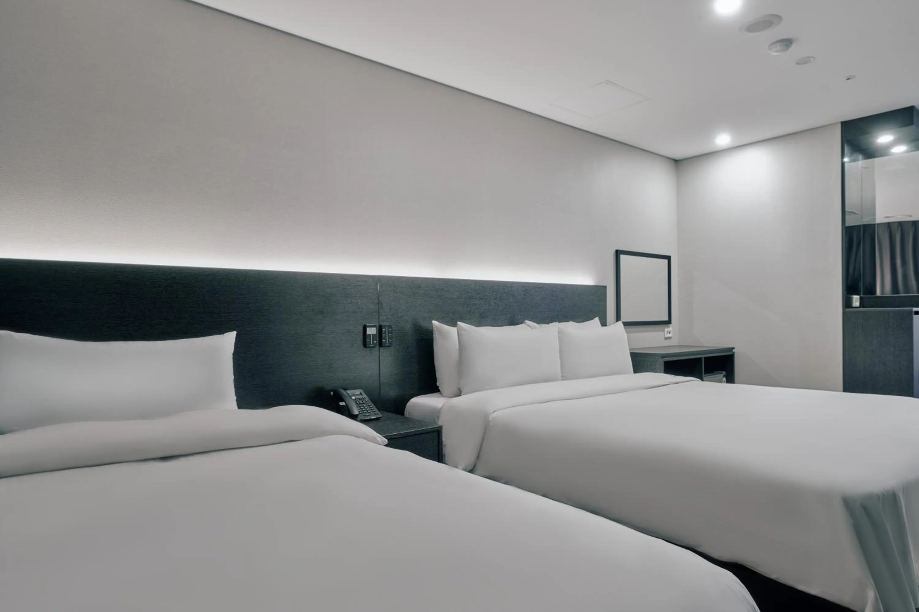 Bed in Hotel Aqua Palace